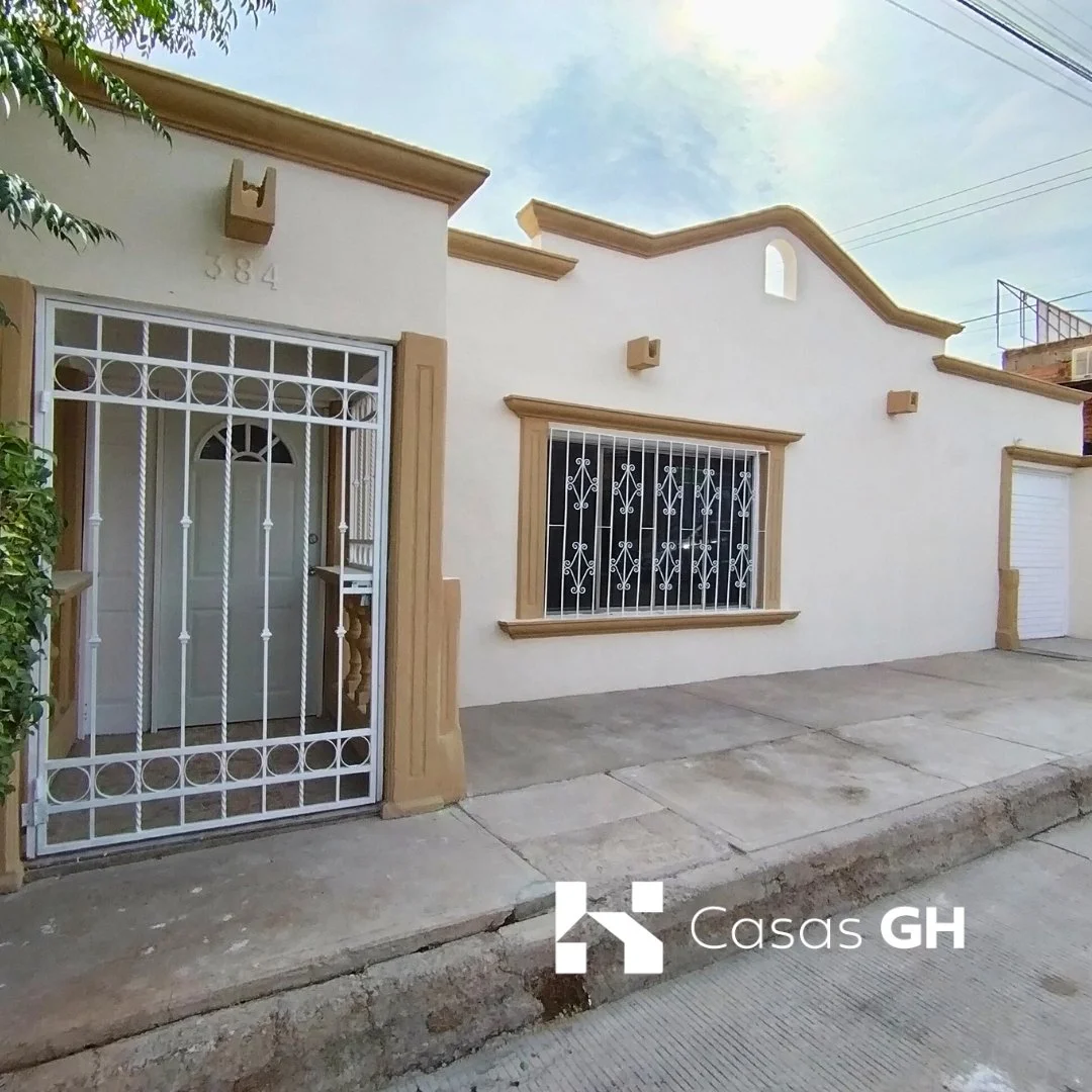 🏡&nbsp;Oportunidad al Norte: Casa con Amplio Terreno en Col. Villa