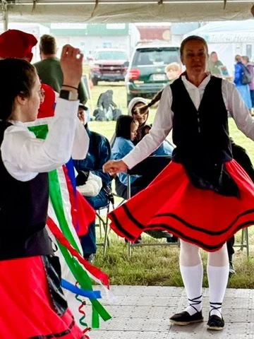 2026-5-HeatherRodriguez4-FESTIVAL-PIC4-byNancySmall.jpeg