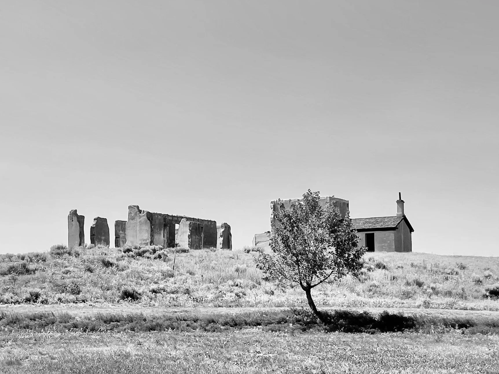 Black and white photograph of hopital ruins at Fort Laramie, Wyoming