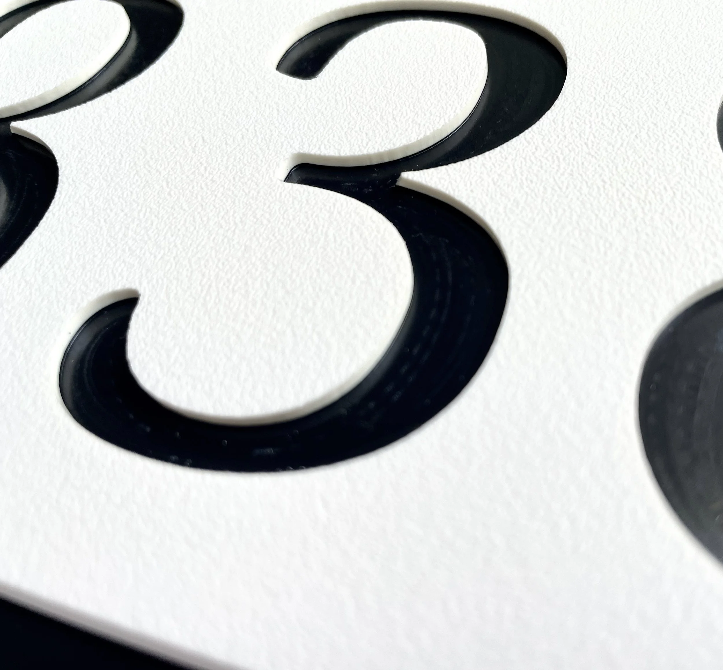 classic-address-sign-black-white-serif-house-numbers.jpg