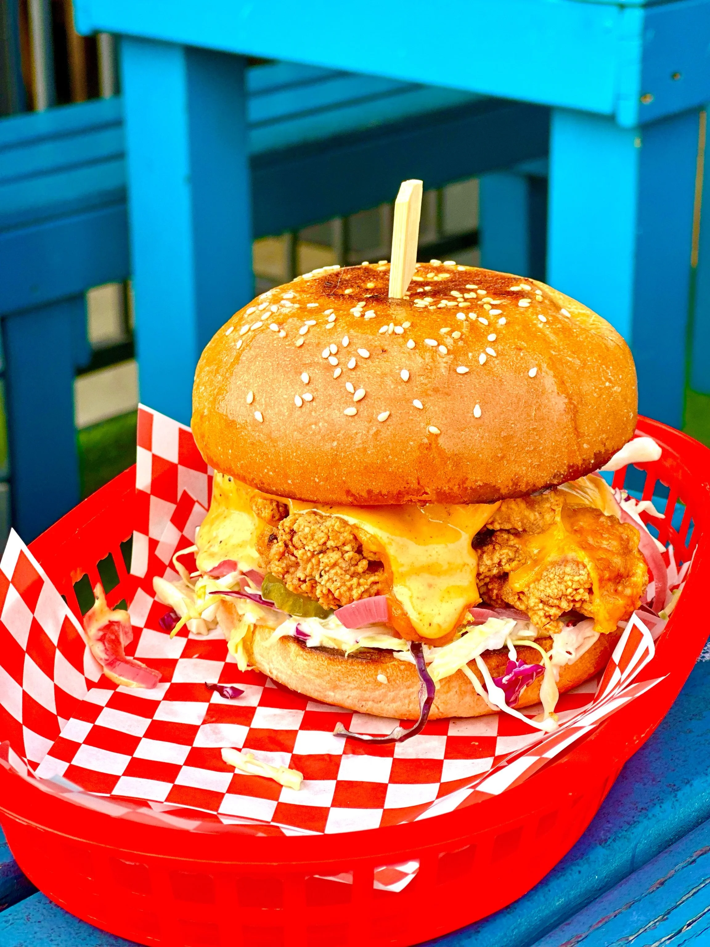SATURDAY CALLS FOR BURGERS 🍔 🔥
Messy, stacked, and made for a big one 👀
Grab it, smash it, repeat 🍻

&bull;
&bull;
&bull;
&bull;
#saturdayeats #burgertime #mountmaunganui #tauranga