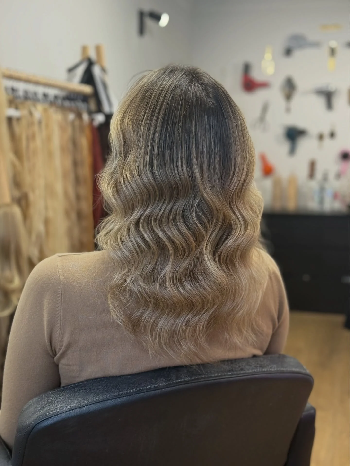 I tanka nježna kosa može imati dubinu i svjetlinu ✨