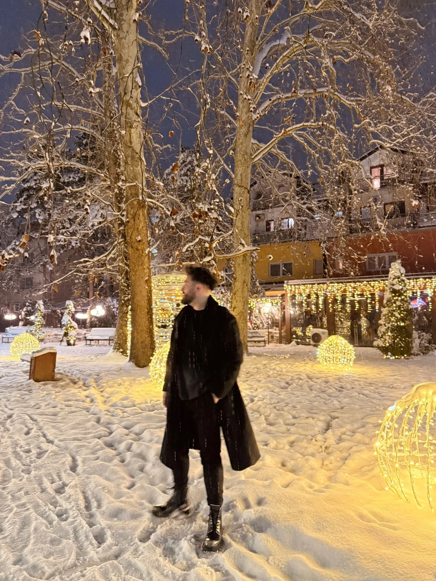 Snijeg, moj grad i moje sestre 💙