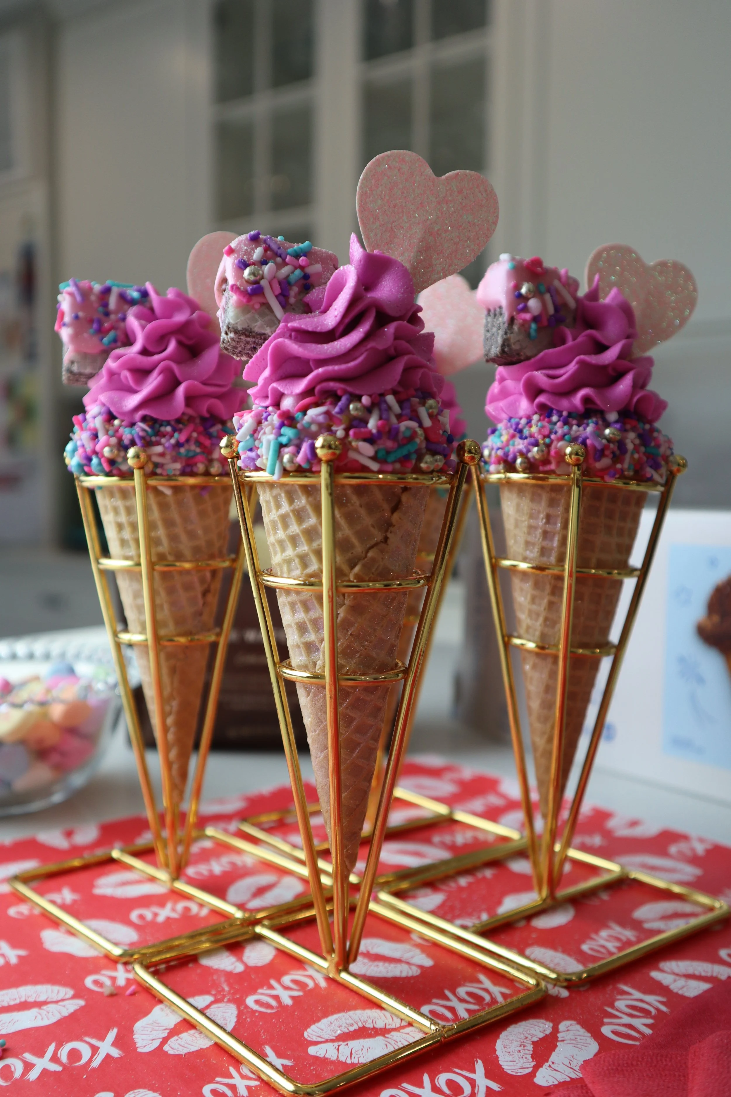 Easy Cake Cones