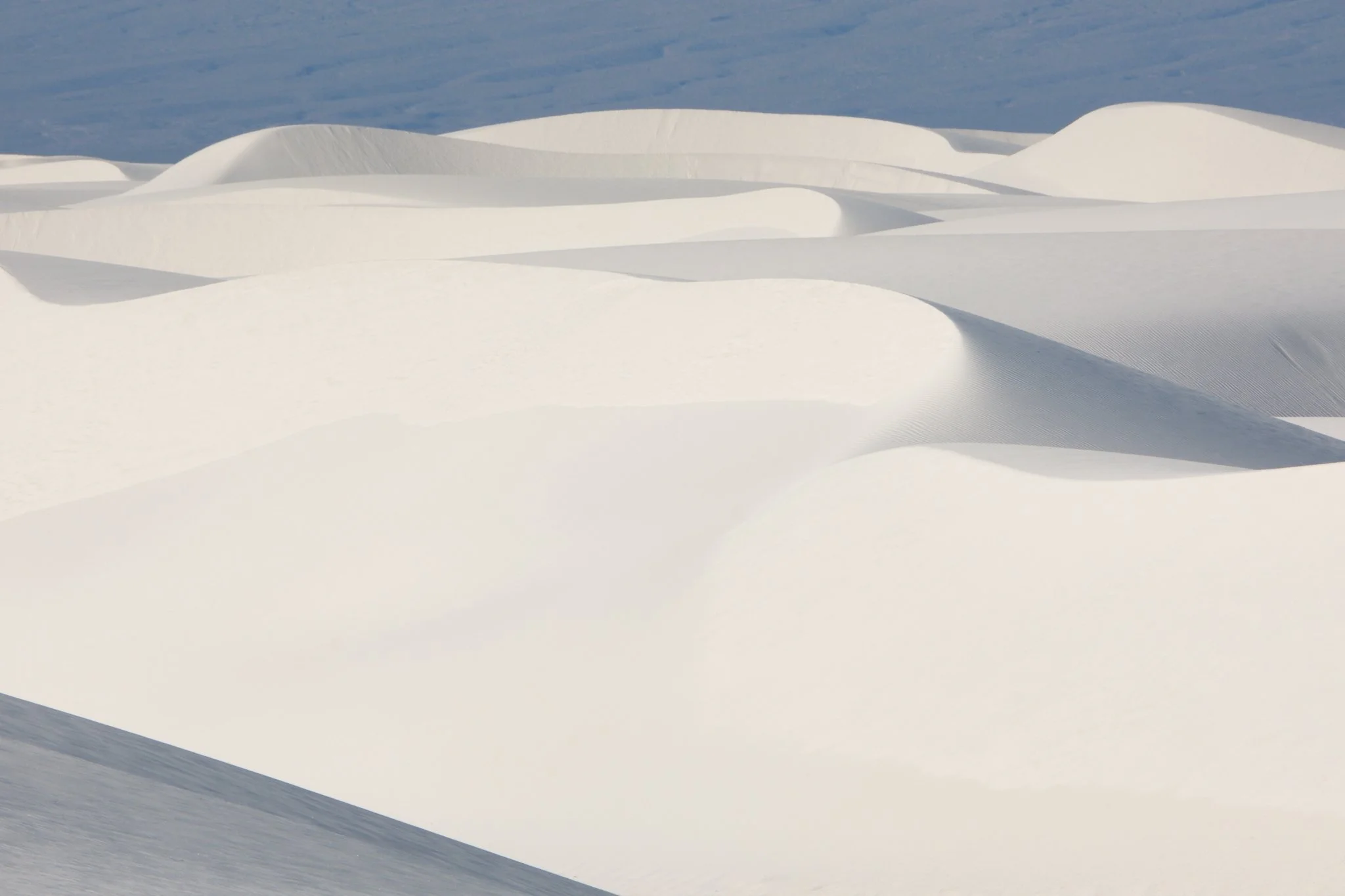 Bright Curves
White Sands National Park, NM, USA (2025)