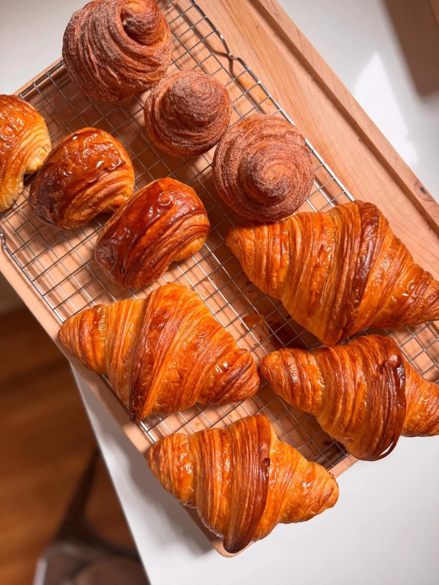 Doing a special Christmas Eve drop!! So excited about this one - I&rsquo;ll have one pastry box (filled with an assortment of the typical goodies) and one cookie (!!) box that will be a collab with my sister (who if you don&rsquo;t know is an incredi