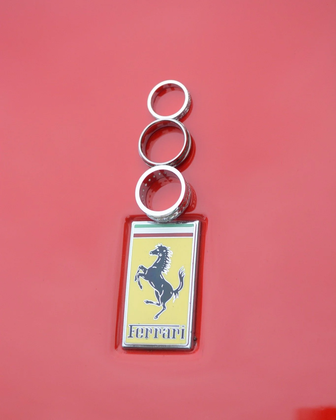 A wedding wouldn't be complete without the rings..

but how will you get to the venue ?

You might want to try something a little different

www.supercarweddings.co.uk
rachel@supercarweddings.co.uk
07765 921406

#WeddingCars #LuxuryRides #ChauffeurSe