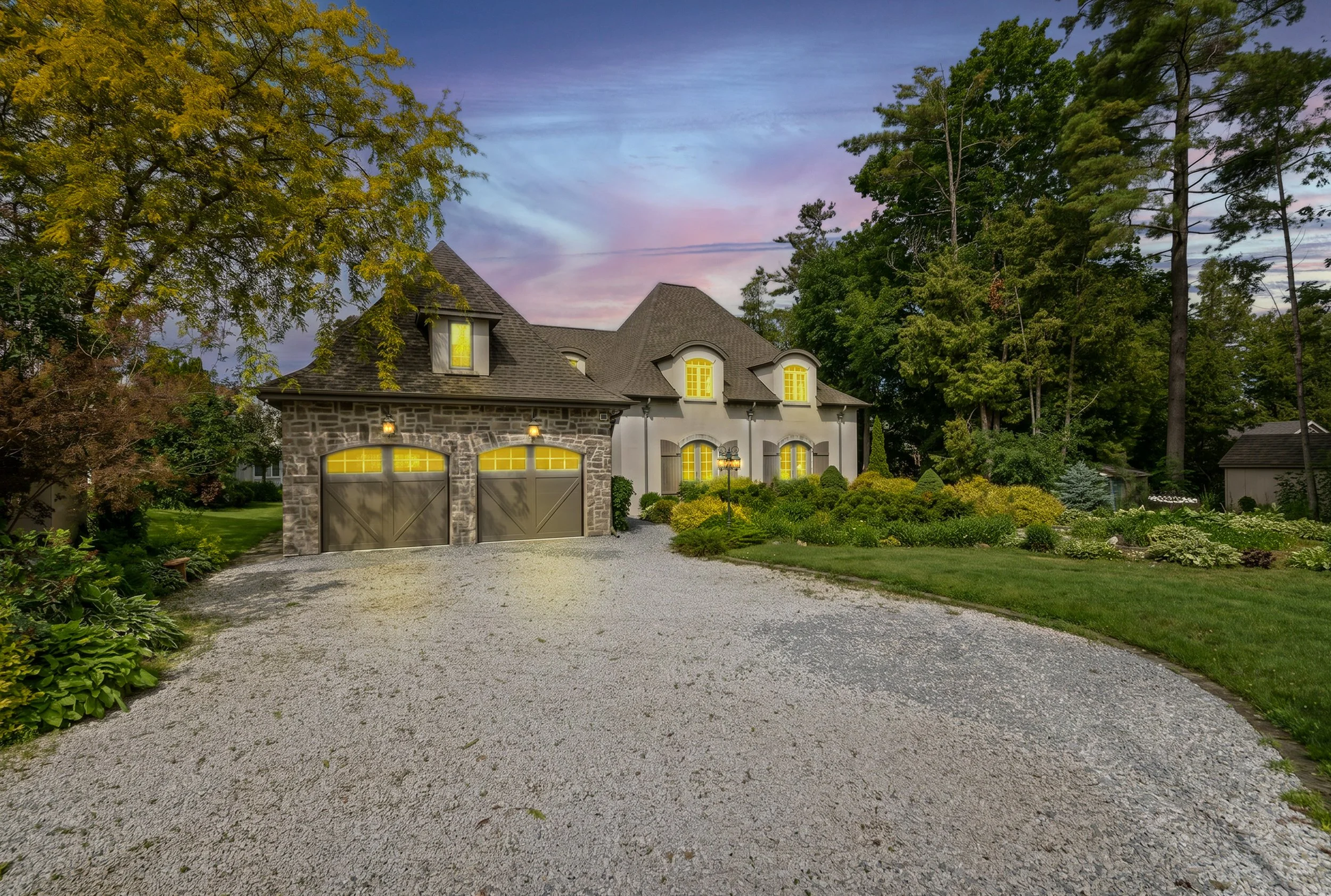 24960 Thorah Park Blvd, Brock -Twilight - 01.jpg