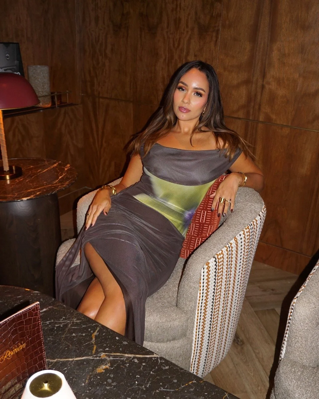 La Dolce Vita looks good on you. Lounge, sip, and savor at Sexy Roman. 🍷
