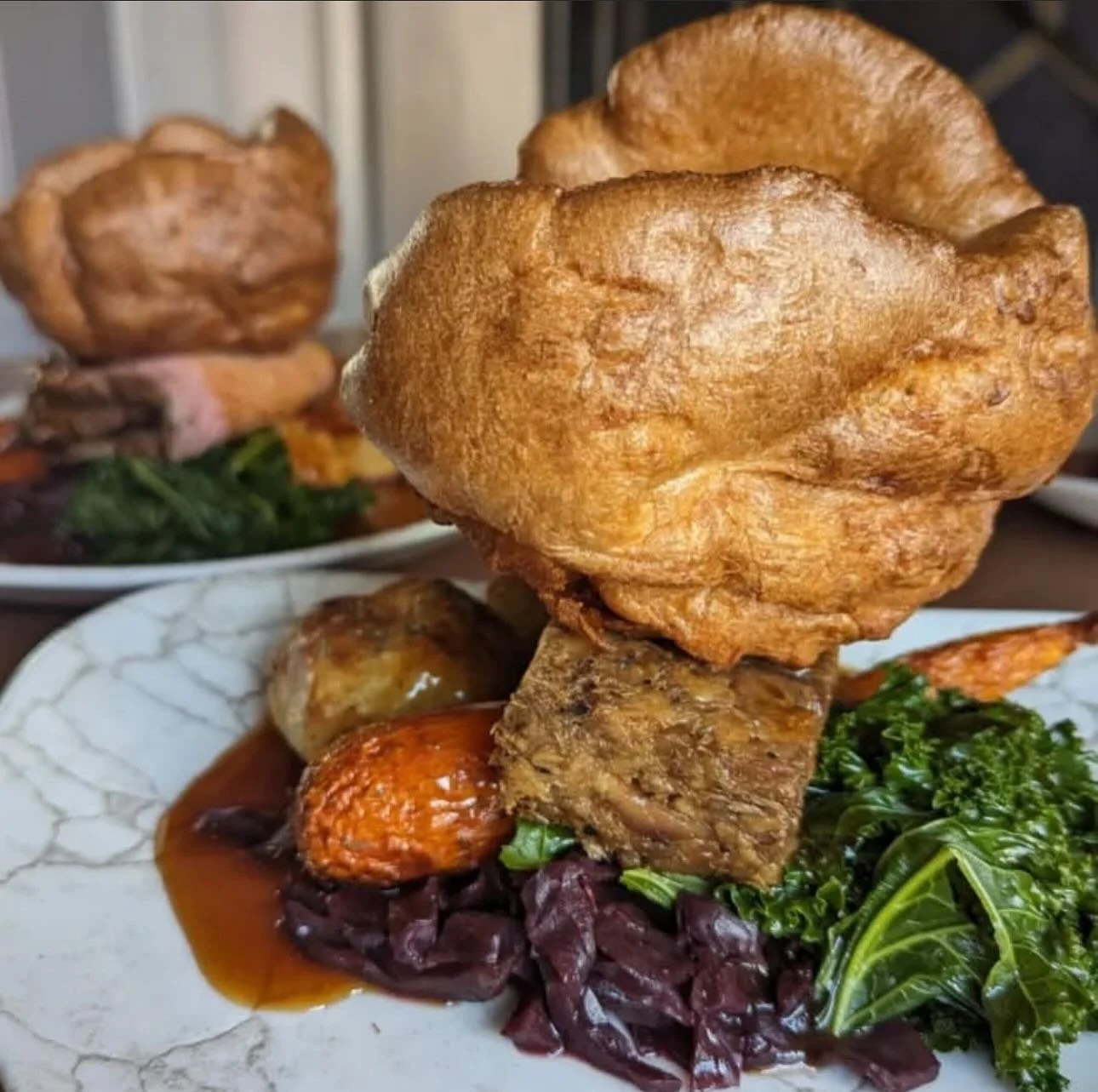 &ldquo;Fantastic pub, my favourite in Brighton. Great atmosphere and the Sunday roast is incredible&rdquo;

&ldquo;Awesome pub for a Sunday roast&rdquo; 

&ldquo;Amazing roast dinner, quick service, can not be faulted&rdquo;

Our tables are already b