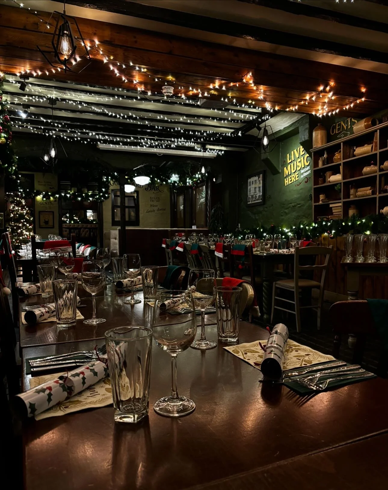 Preparing for the Christmas Season? 🎄 Book your festive feast with us - from cozy get-togethers to extravagant parties, our Festive menu has got you covered!🎅

👉 Book online now: 
https://www.cricketersbrighton.co.uk/christmas
&bull;
&bull;
&bull;