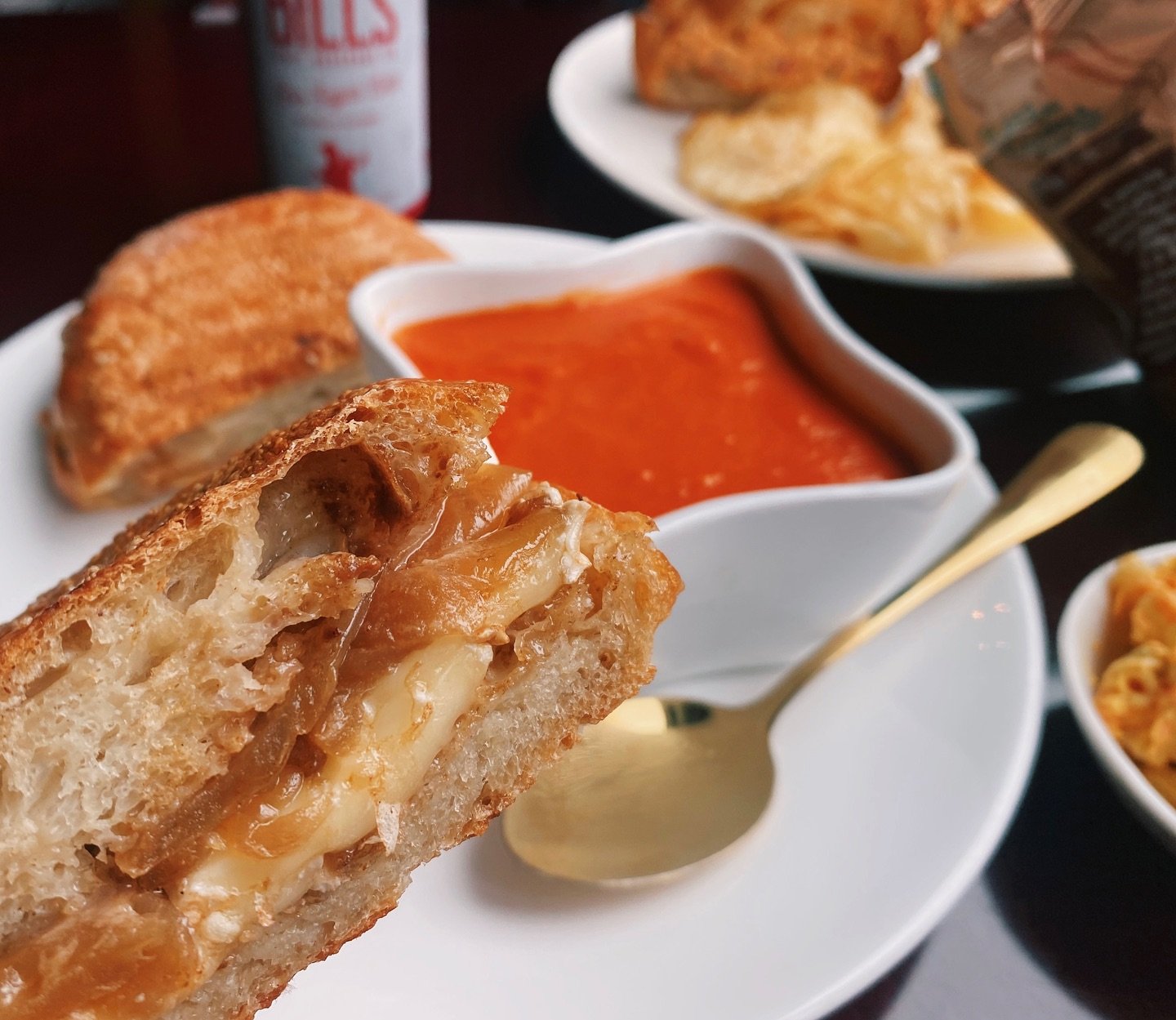 To all of you soup-during-the-summer naysayers... You just haven't had our Gourmet Grilled Cheese &amp; Tomato Bisque 🧀🧅🫕🧄🥖🍅
Melty brie, black garlic, caramelized onion, panini-pressed deliciousness, dipped in this creamy, flavor-packed, San Ma