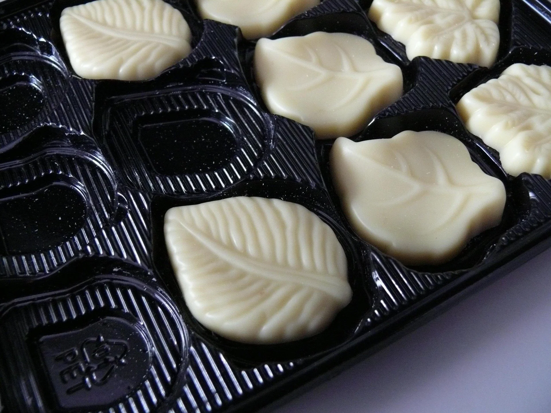 Hangry Kitchen: White Chocolates
