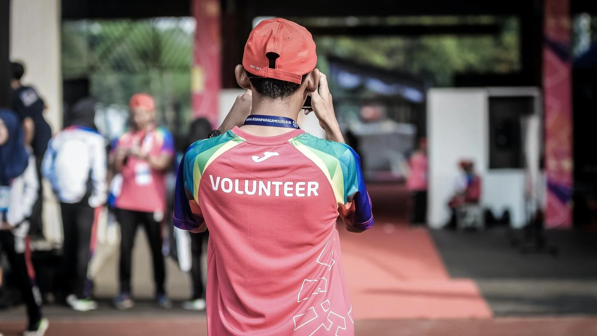 Are young people replacing older people as the key volunteering group?