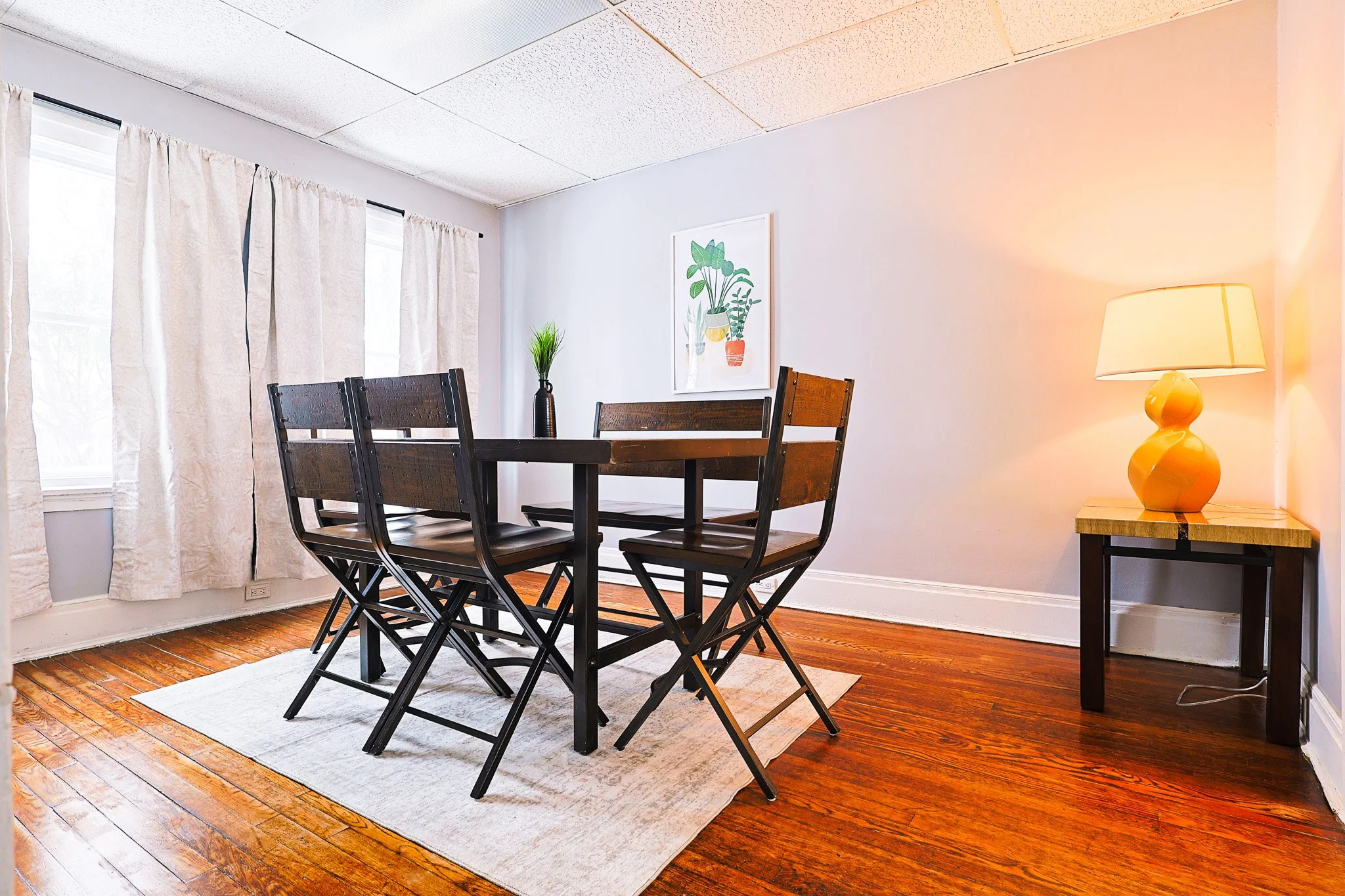Dining Room - Airbnb Photography - Cleveland, OH