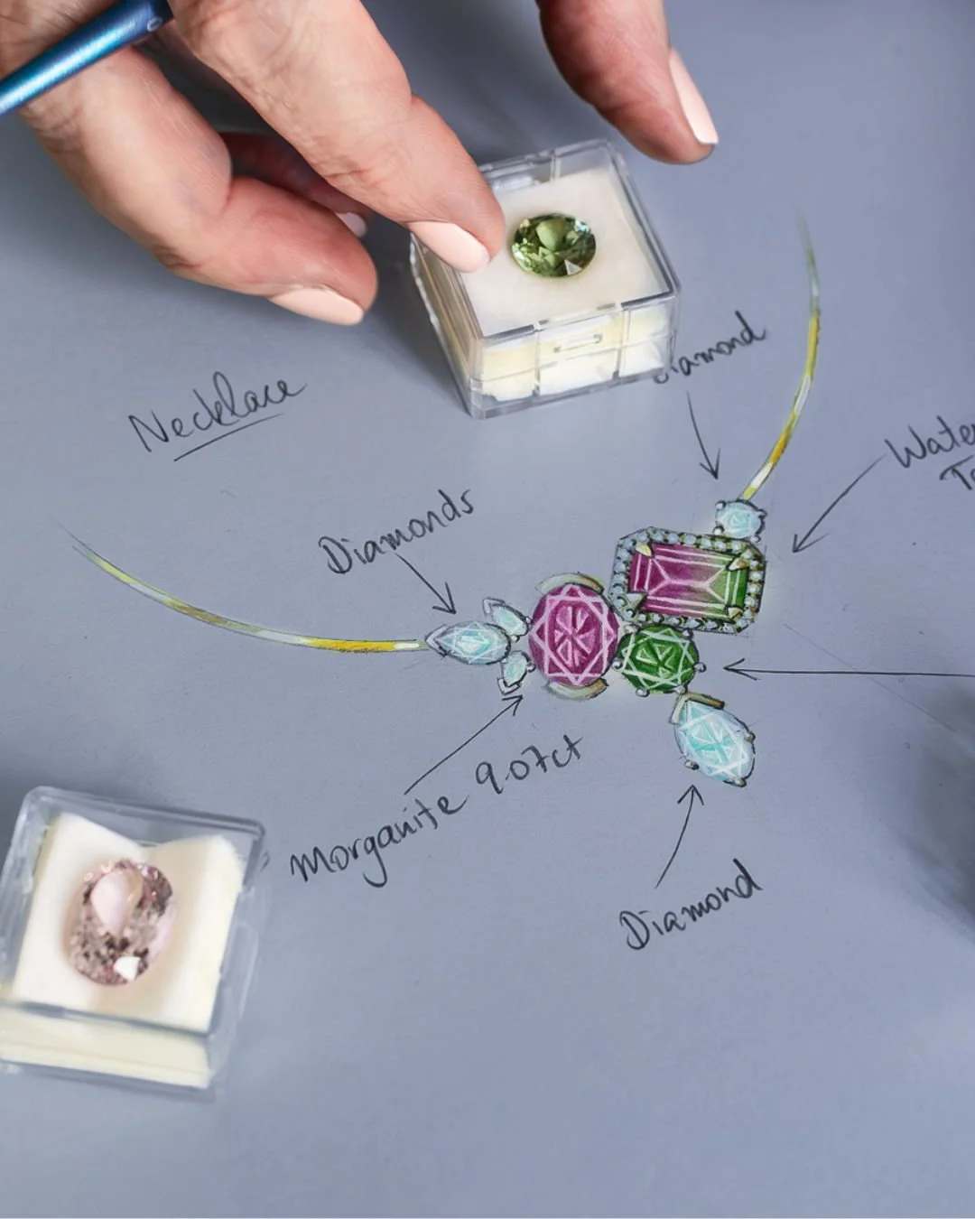 Still need a Christmas gift? 🎄✨

Our Select Gems by Megan gift vouchers make the perfect last-minute present &mdash; and they&rsquo;re available instantly.

Gift a custom design, a gemstone, a valuation, or something special from the Grevillea Colle