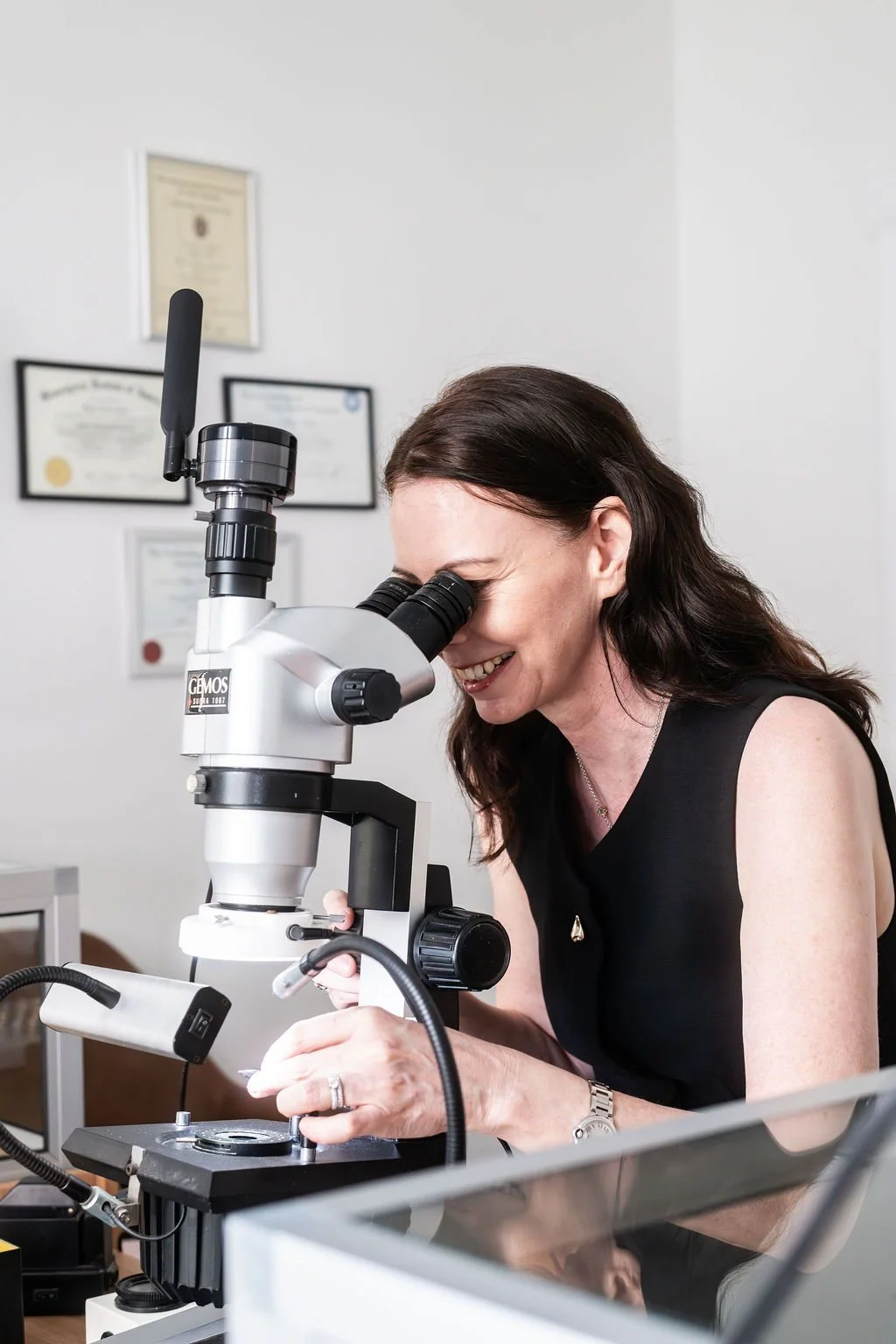 Tired of guessing about the identity of your gemstone? 

Know exactly what you own with expert gemstone identification you can trust.

With over 20 years of experience, Megan Austin is a qualified gemmologist providing accurate and reliable gemstone 