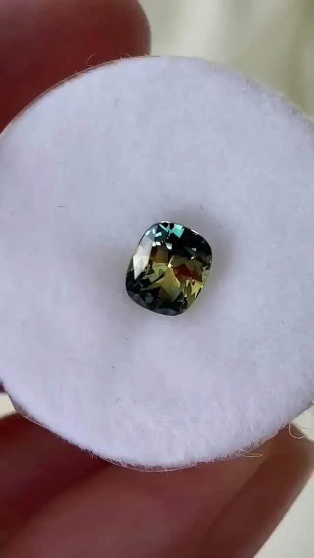 Parti sapphires are nature&rsquo;s way of showing off a little magic. 

These incredible gemstones display two or more colours in a single stone&mdash;most often a mesmerising blend of blue, green, and yellow. No two are ever alike, which makes each 