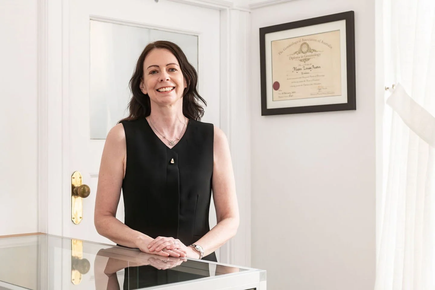 Behind every treasured jewel is a story &ndash; and an accurate valuation. As an independent registered NCJV valuer and qualified gemmologist, I provide unbiased assessments for retail replacement, resale, estate, and family law.

Drawing on gemmolog