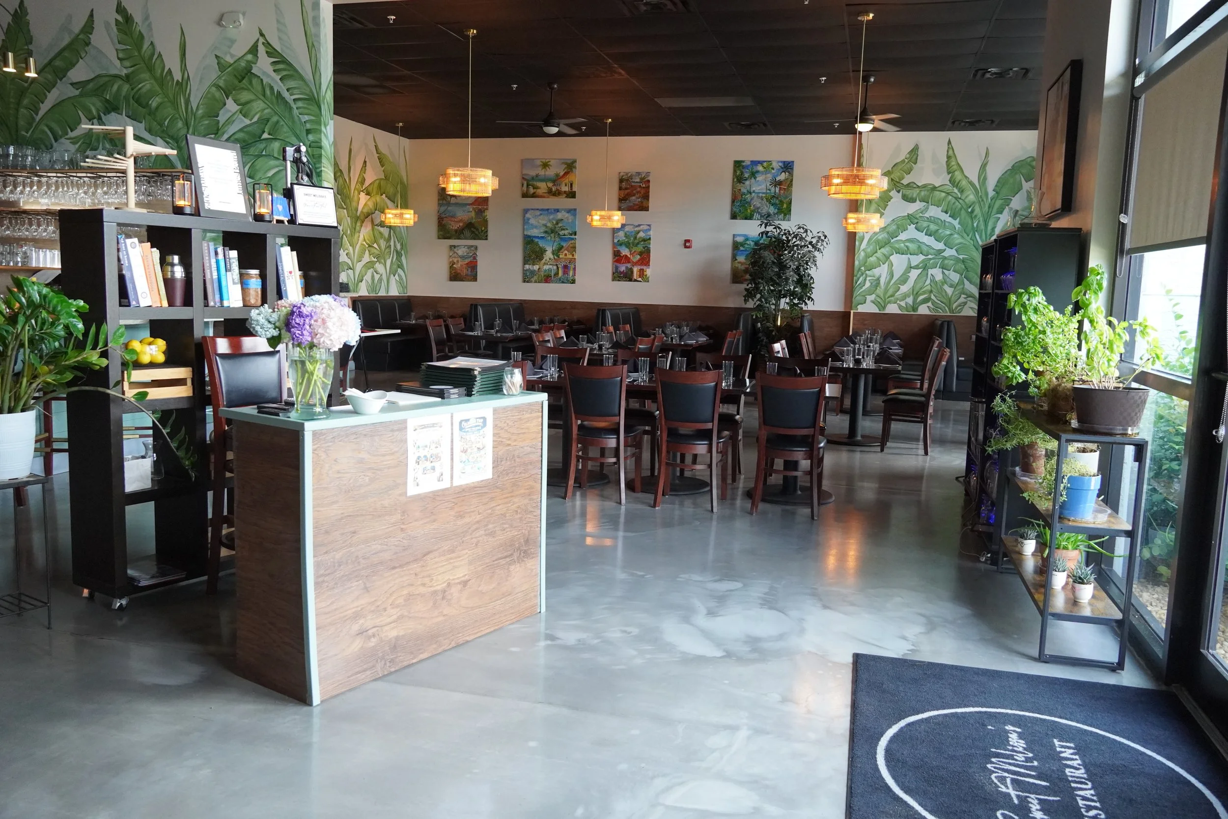 Sweet Melissa's interior.JPG