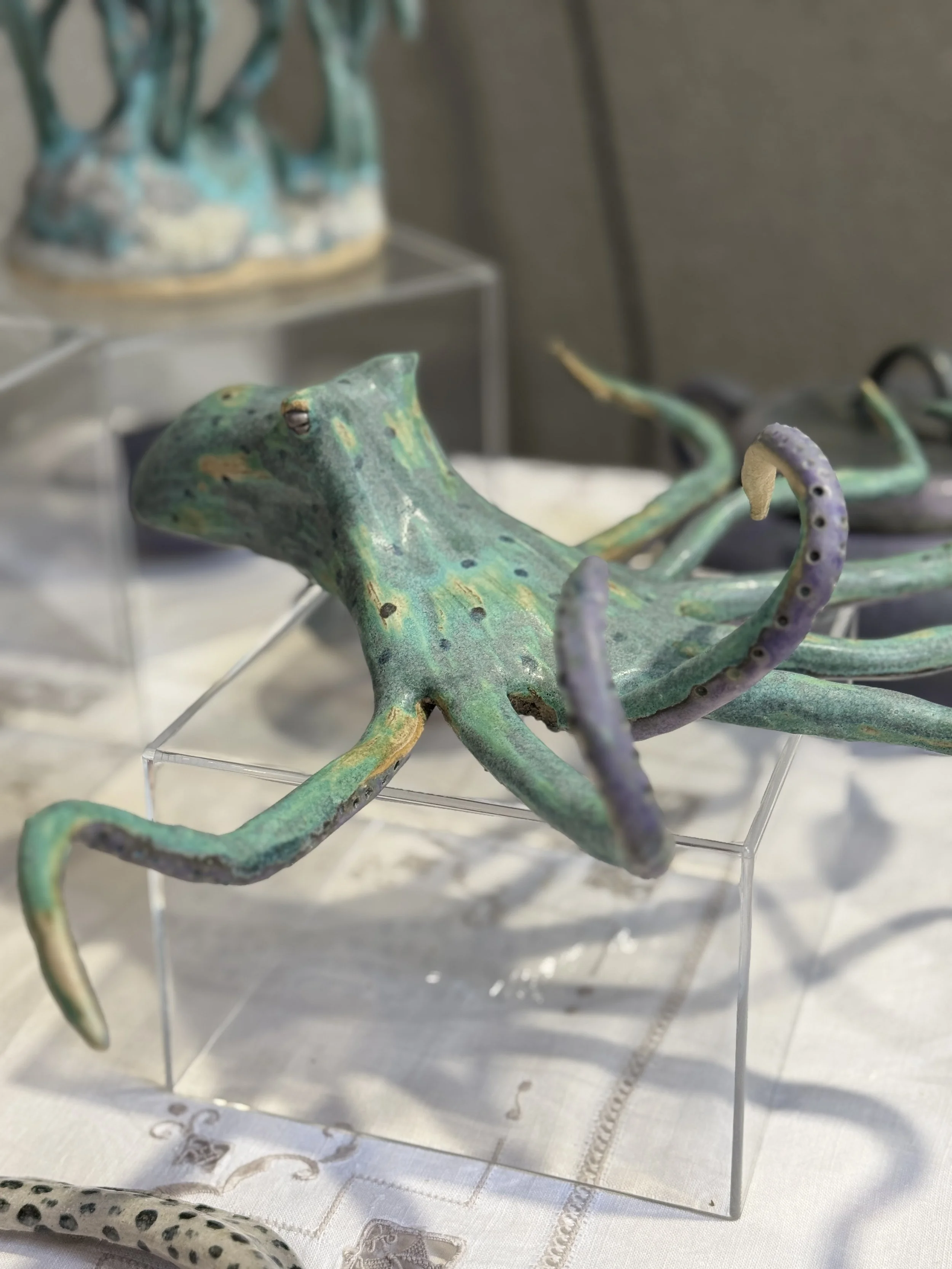 Ceramic Octopus, 25cms, part of a scuab diving art collection. Perfect for centrepiece or mantelpiece for a sea lover.