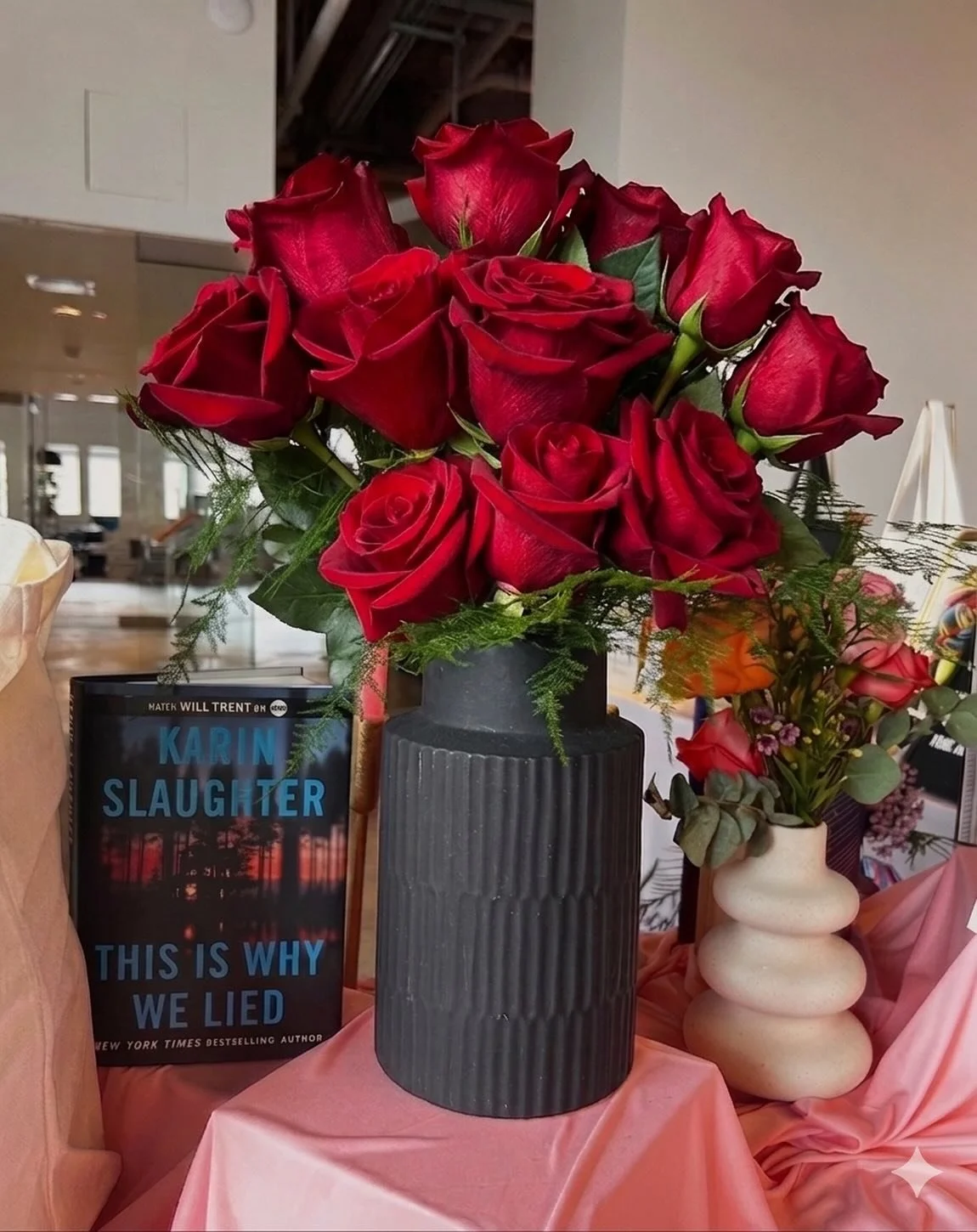 A celebration of stories that bloom on paper and petals that speak of love. Happy Roses and Books Day! 📖🌹

#FictionandFlorals #PetalandPages #RosesandBooks #BloomingStories