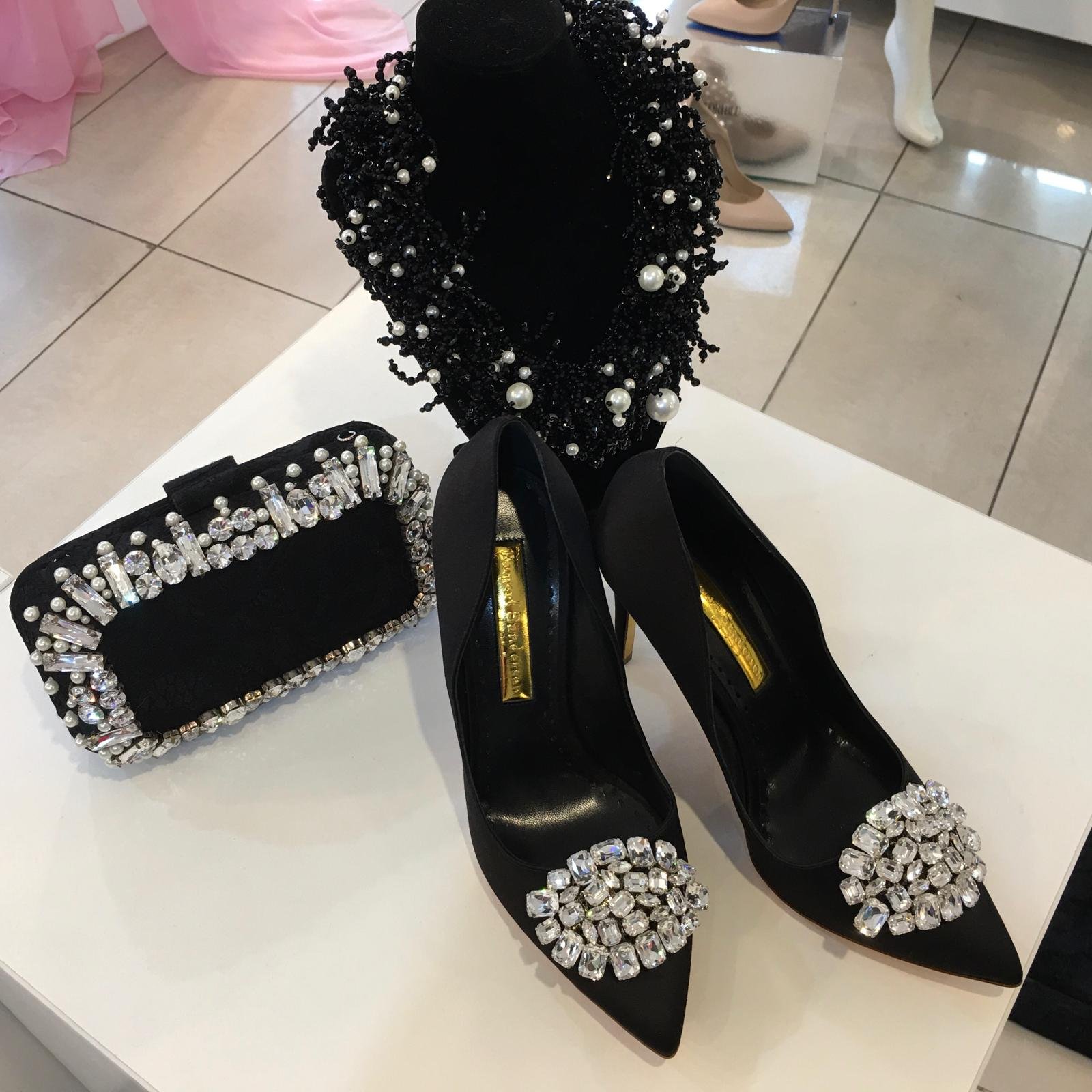 Shoe Black