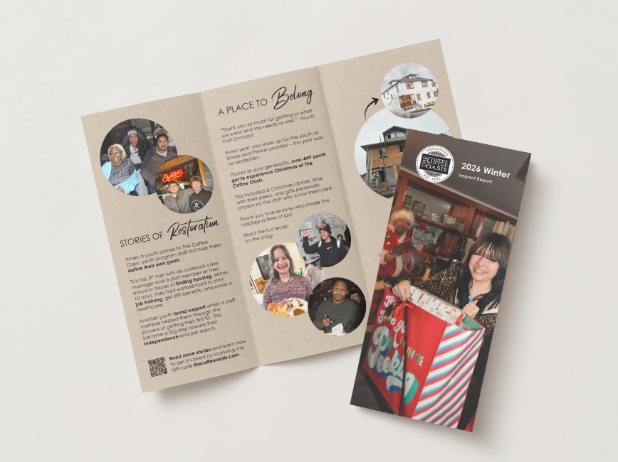 Open booklet and visiting card for Christmas event, featuring photos of people, holiday decorations, and a festive atmosphere.