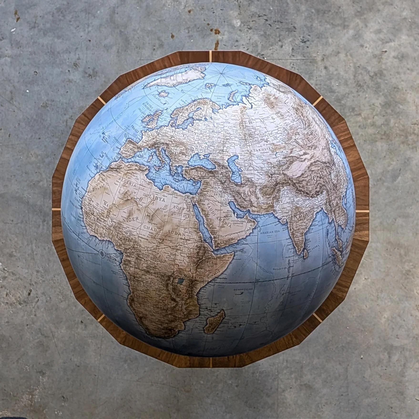 QEST Terrestrial Globe Top.jpg