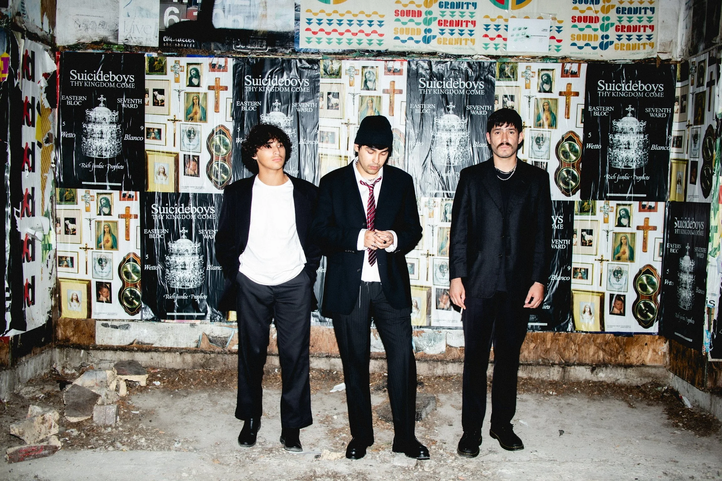 Blood Club, Stare Away