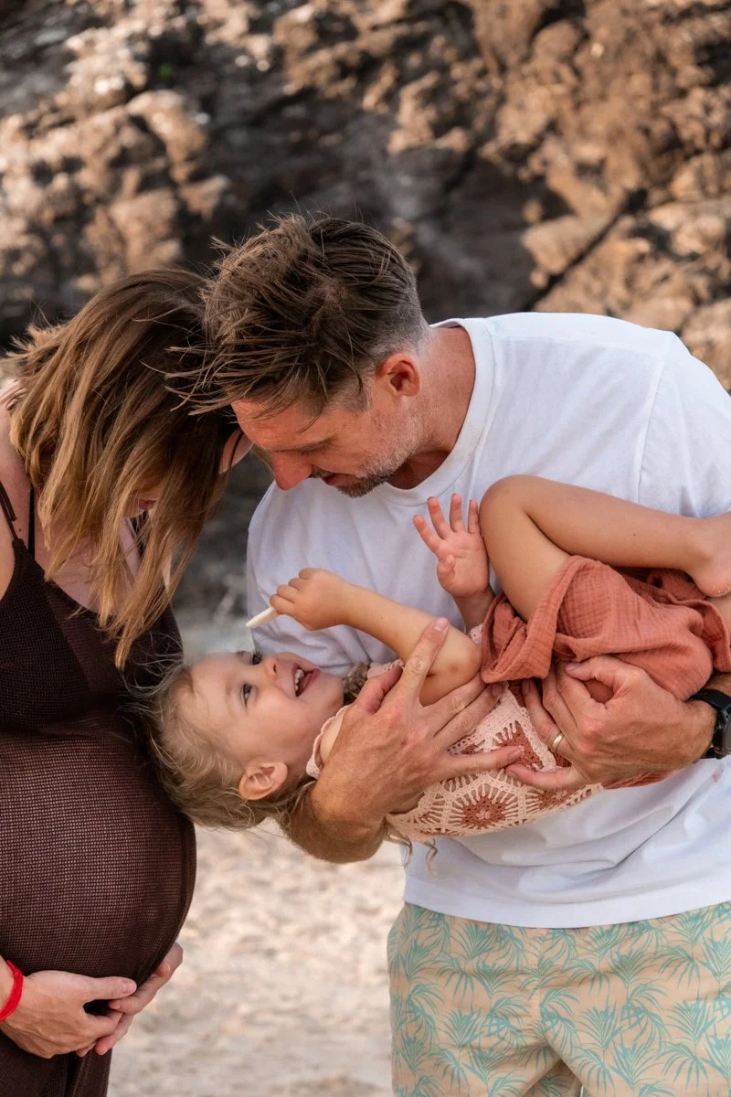 Lucy Ivers Photography. Lissy, Craig and Frankie North Burleigh. Gold Coast. Family Photography. website and socials-32.jpg