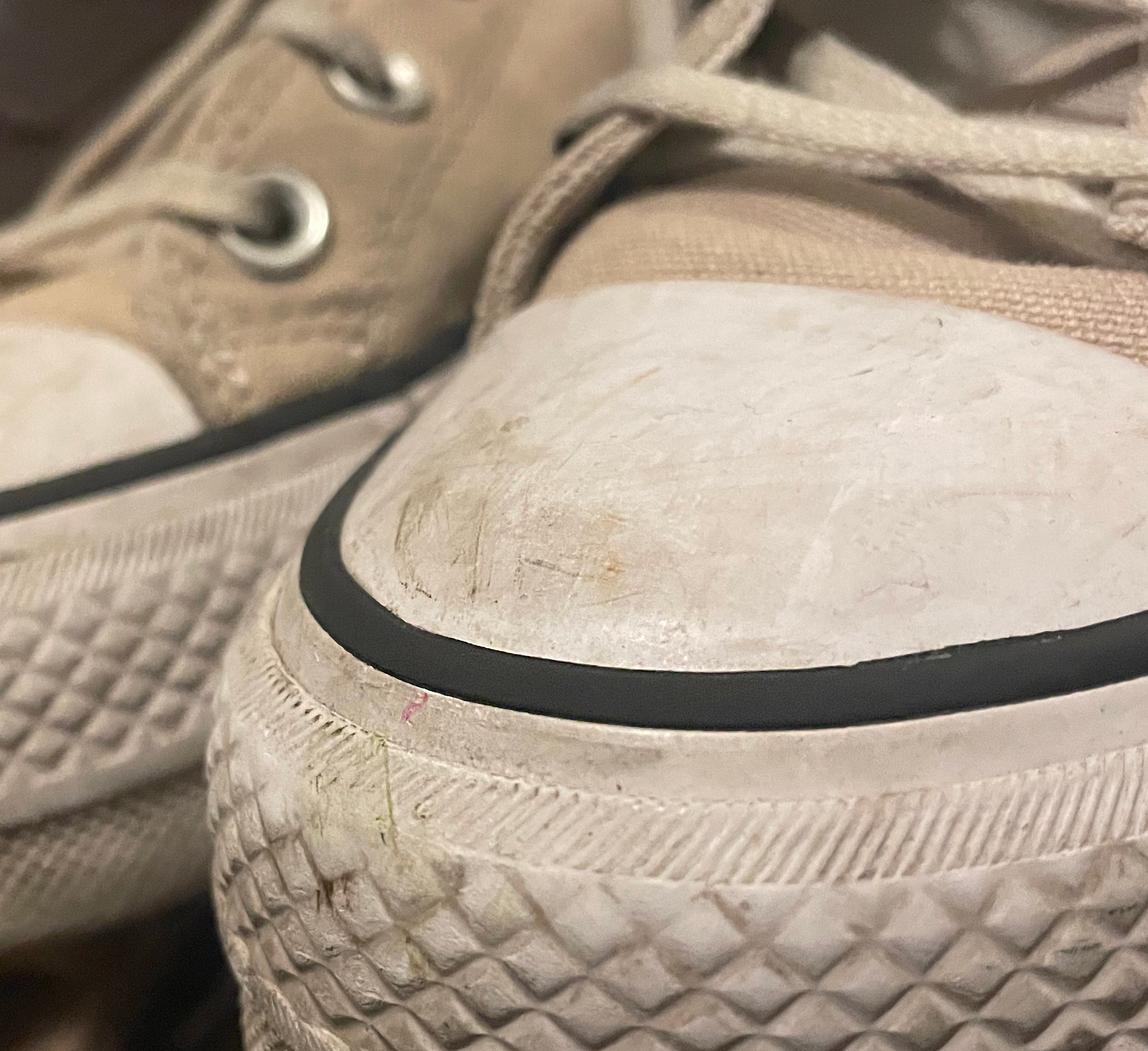 converse3.png