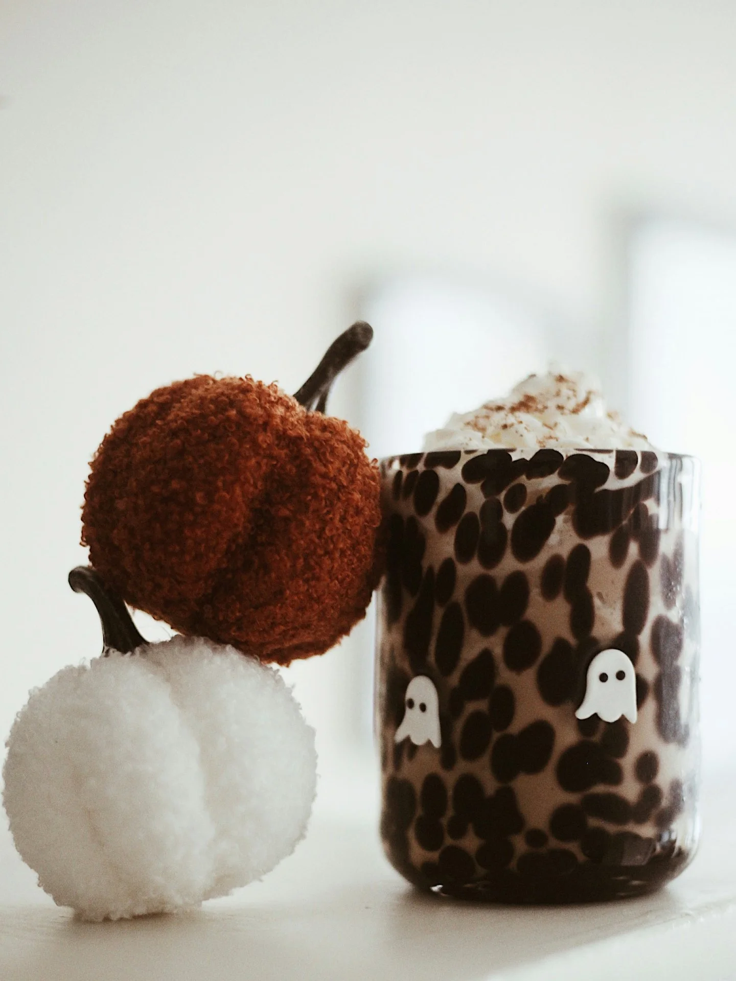 What&rsquo;s your spice level? Cuz it&rsquo;s almost THAT time. 😆😑🙄

1️⃣ Basic B: Can&rsquo;t get enough of PSLs, pumpkin candles, pumpkin muffins&hellip; life = pumpkin.
2️⃣ Enthusiast: Loves pumpkin, but still knows life exists beyond the latte.