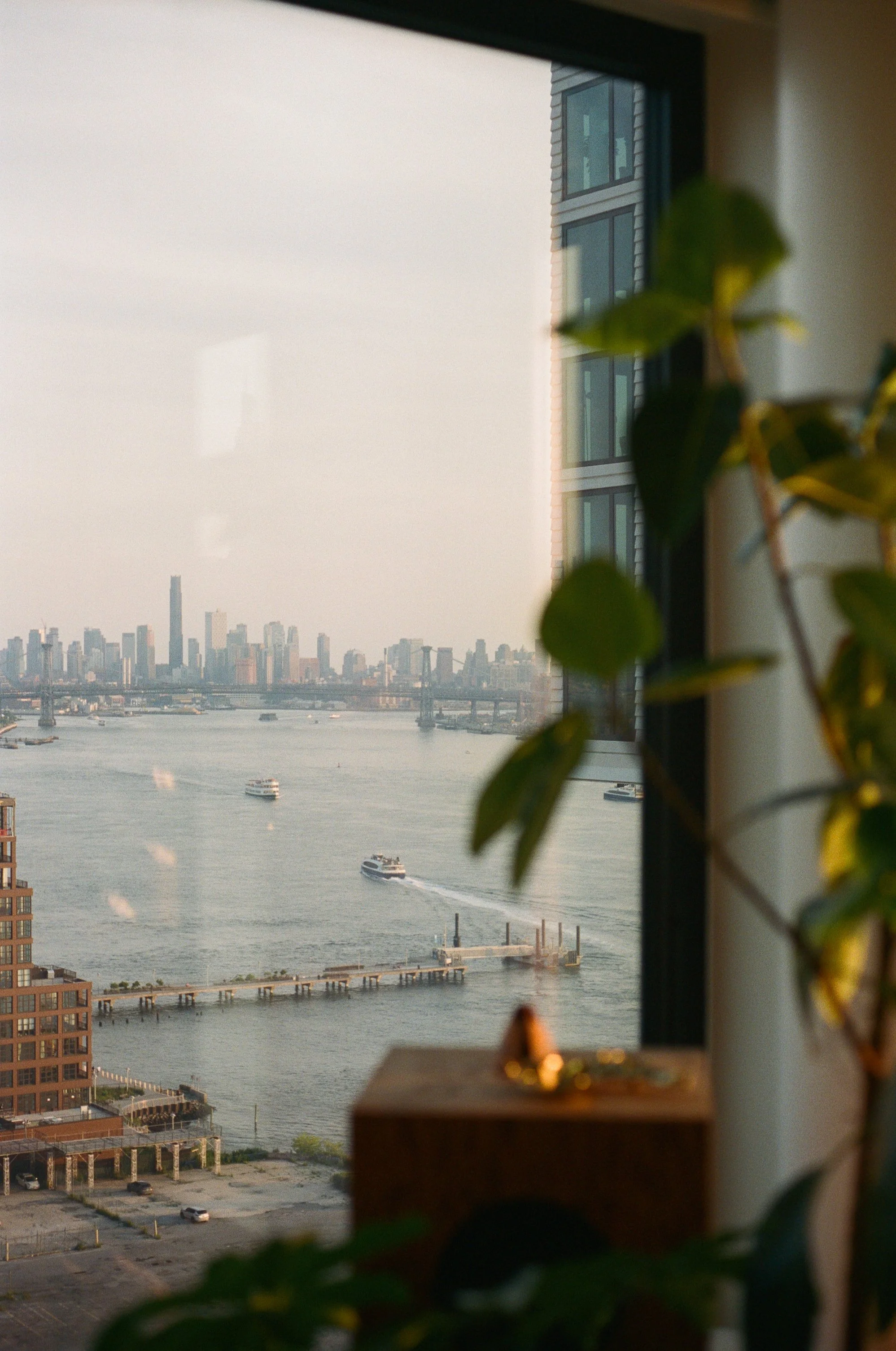 New York East River skyline