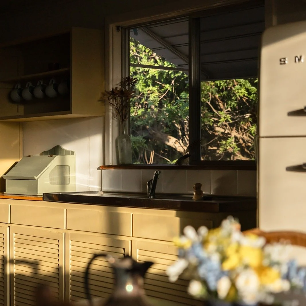 It's all in the detail.

Here's a little taste of the spaces we love to share with our guests at Sunny Hill.

#yorkwa #westernaustralia #countrystay #heritage #airbnb #airbnbexperience