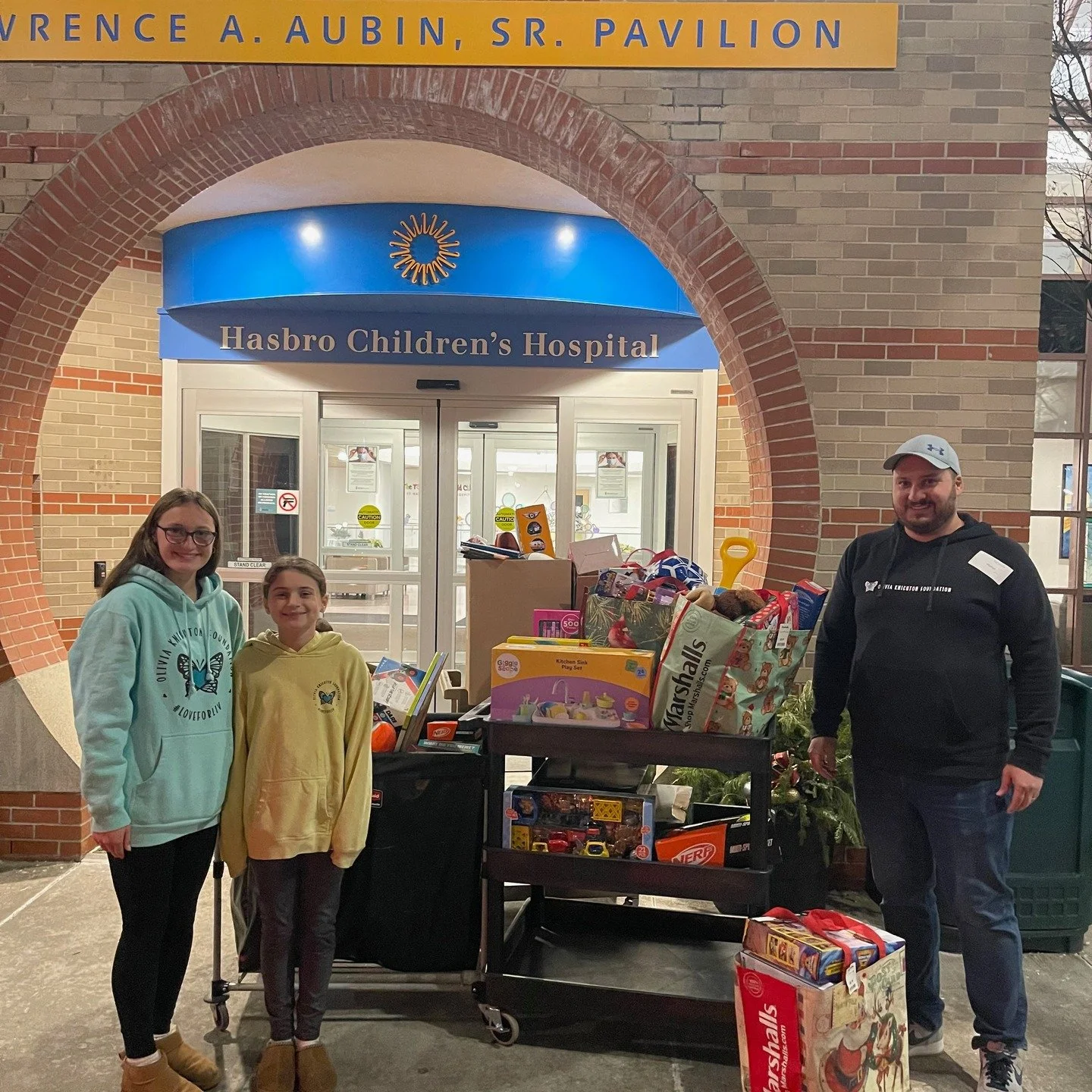 Thank you to the Woicik Family for delivering toys to @hasbrochildrens for the OKF yesterday! 💙🦋🎁

#LOVEforLIV