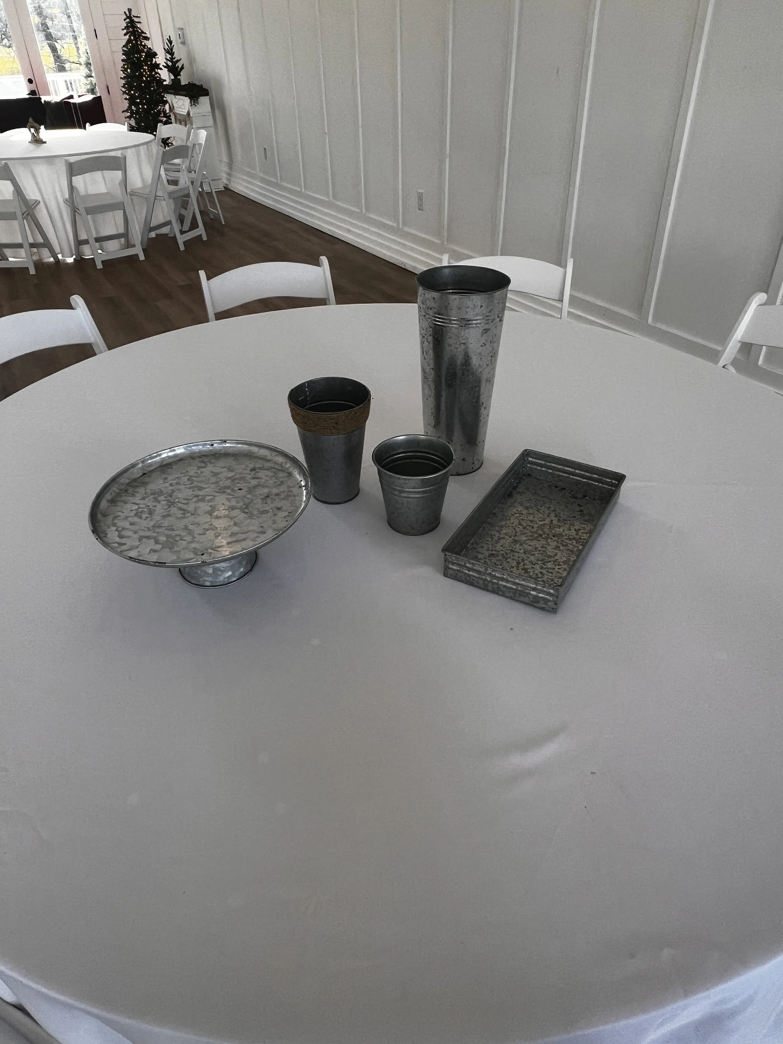 Assorted tin items for Charlotte wedding decorations