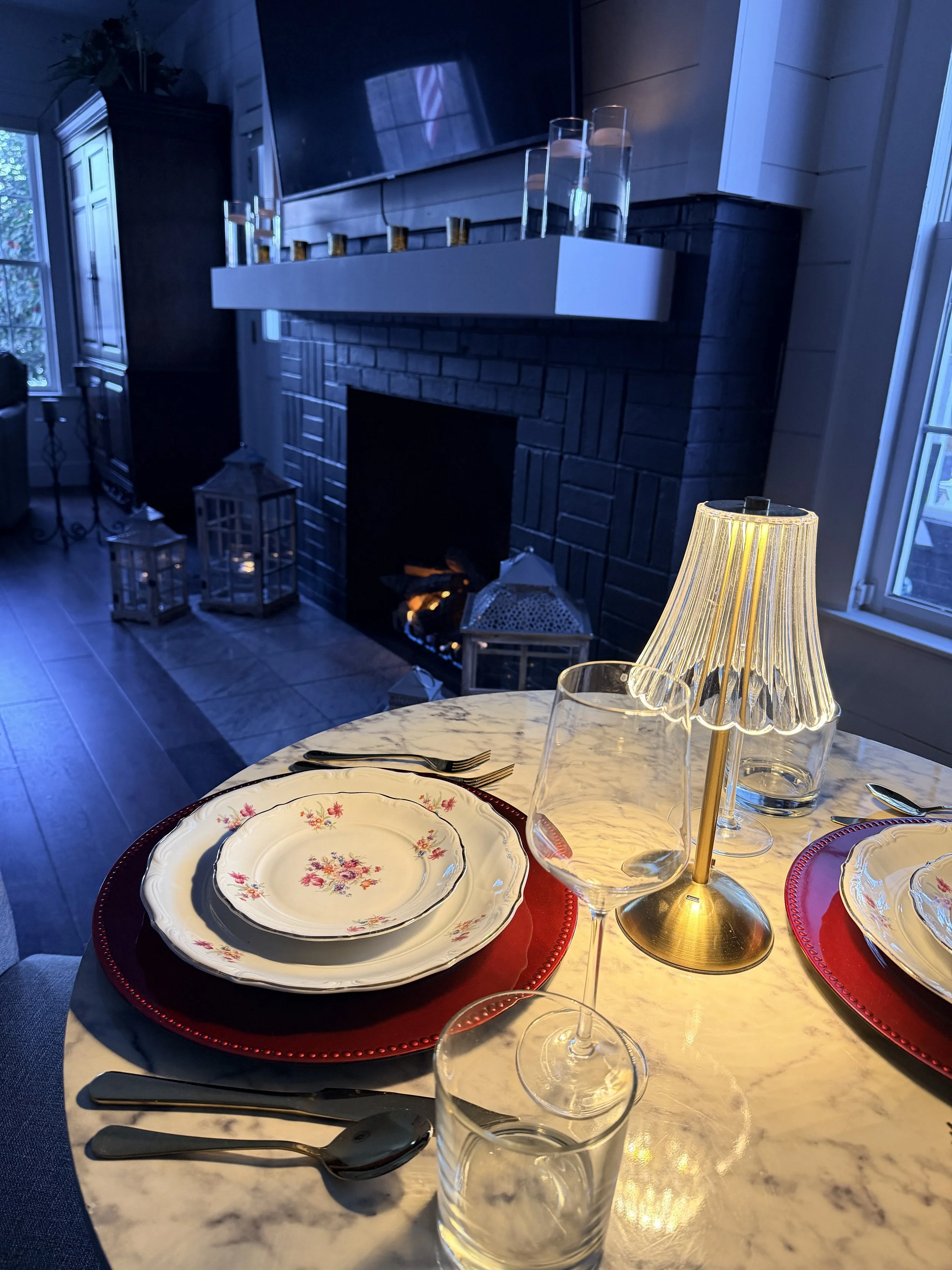Valentine event in luxury farmhouse; agritourism and farm experiences