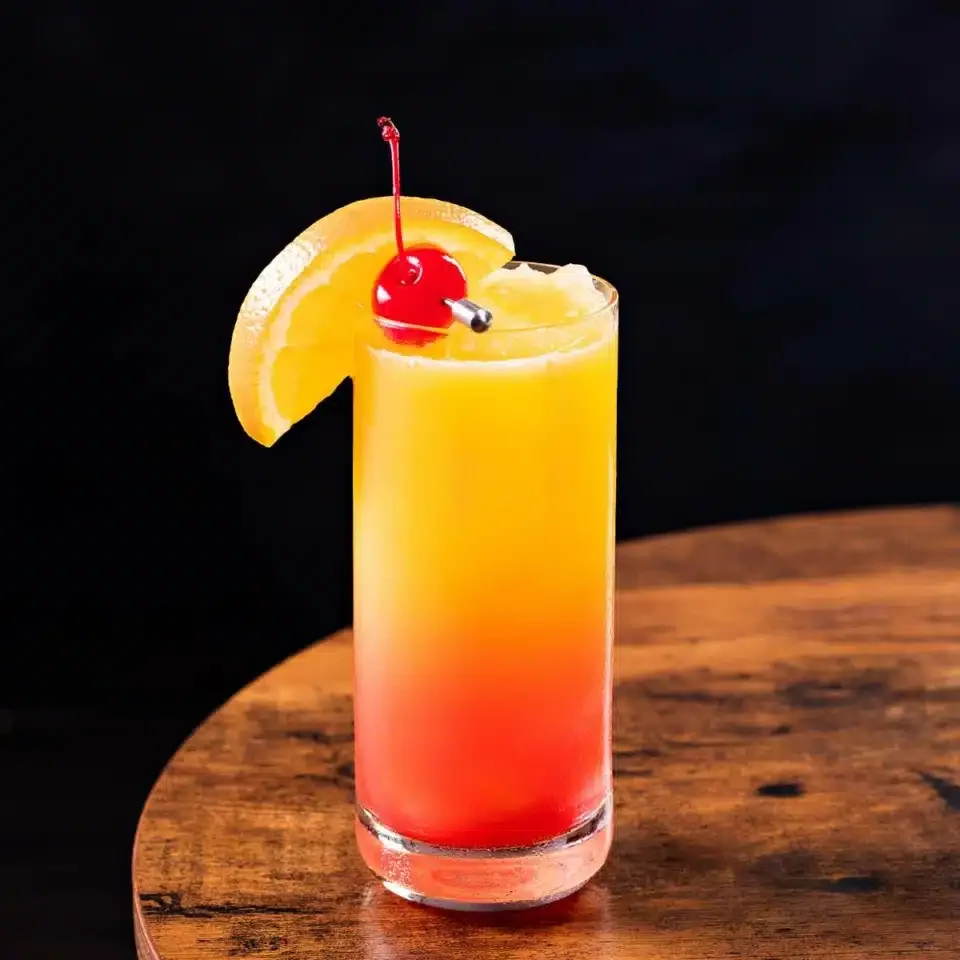 Tequila-Sunrise-Cocktail-1200-960x960.webp