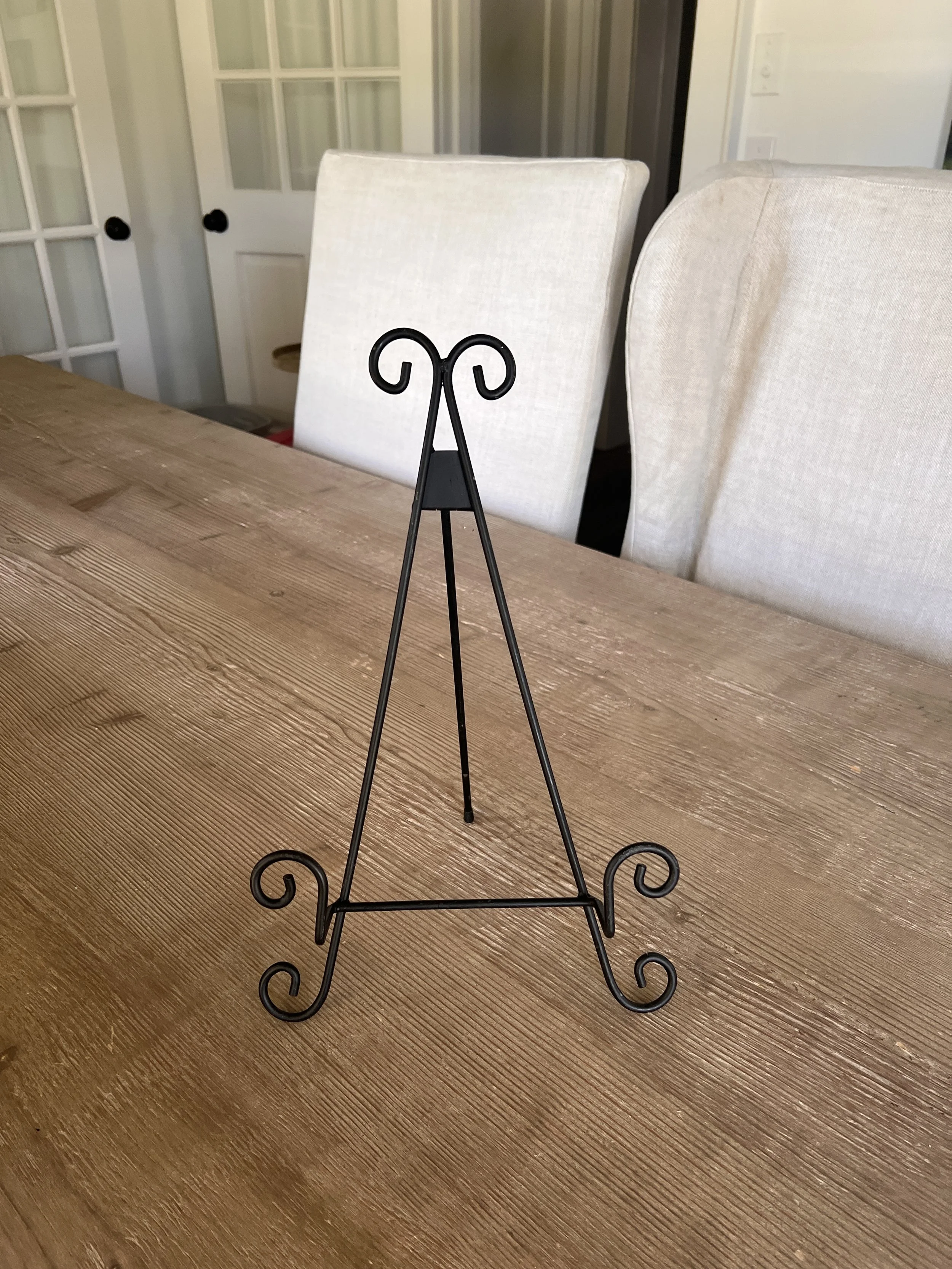 14" Black Metal Easel for wedding decoration