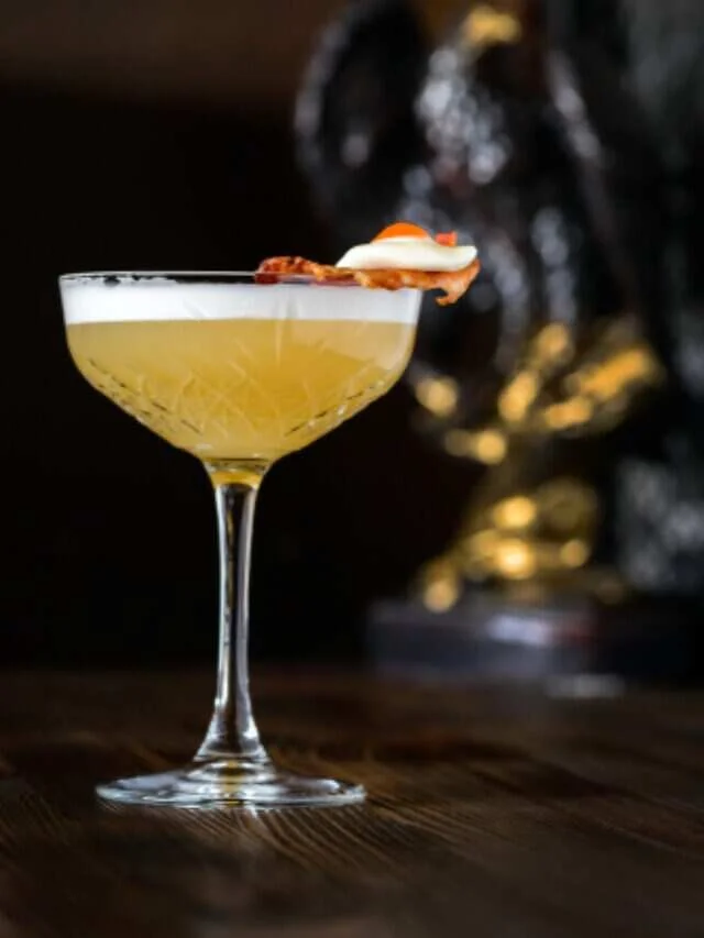 Maple pecan whiskey sour signature drink at Charlotte wedding venue