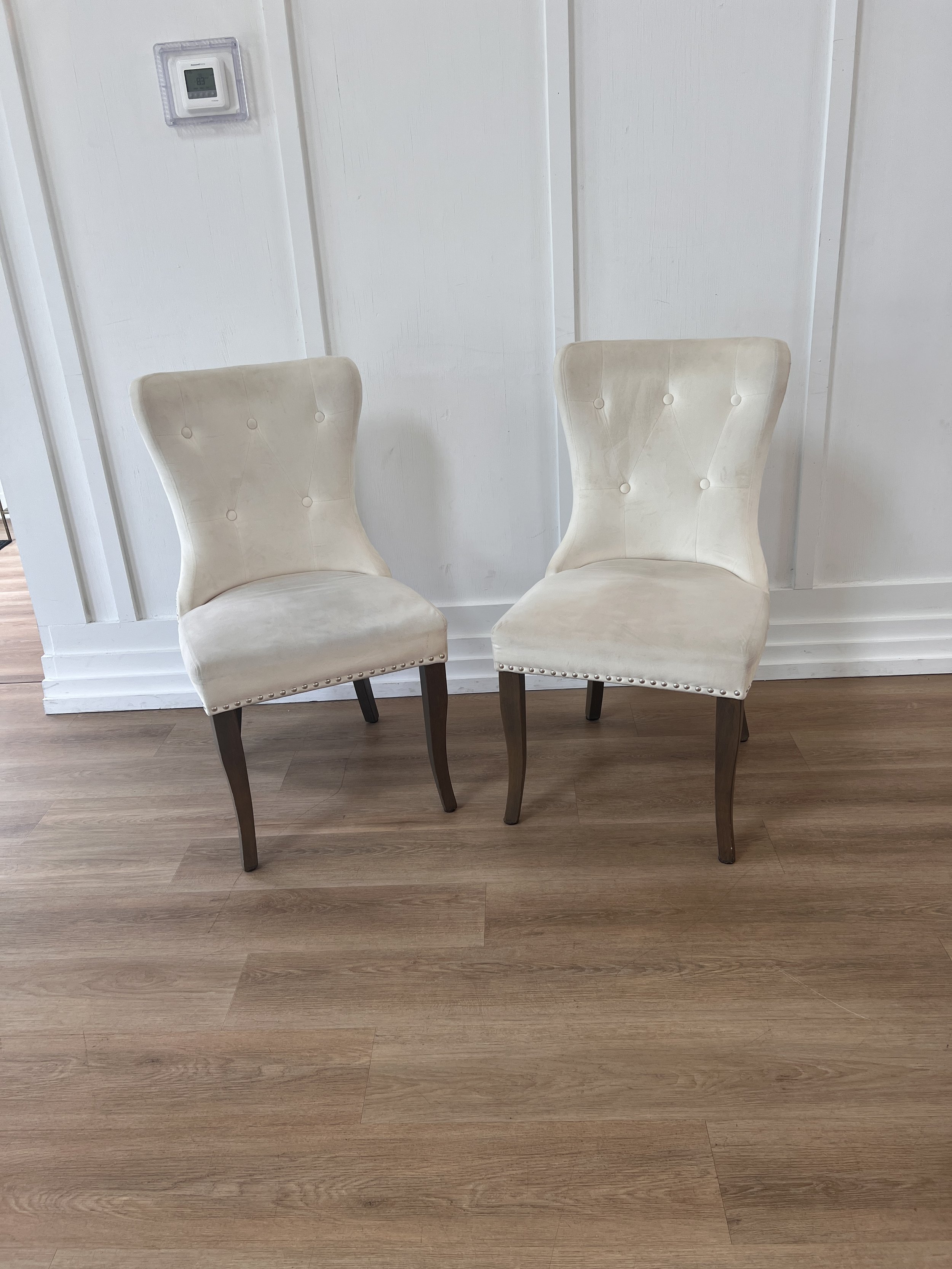 Ivory crushed velvet head table chairs for wedding decorations