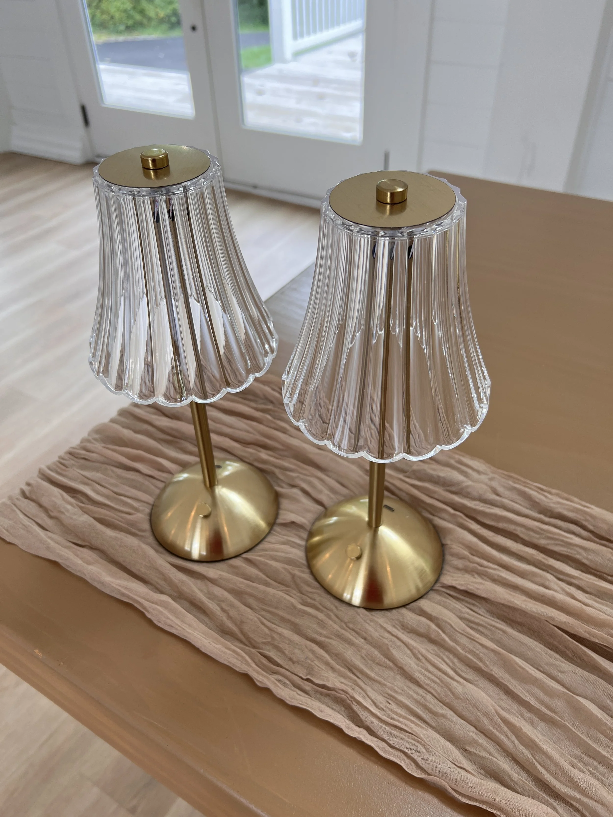 Small gold LED lamps for wedding decorations in Charlotte