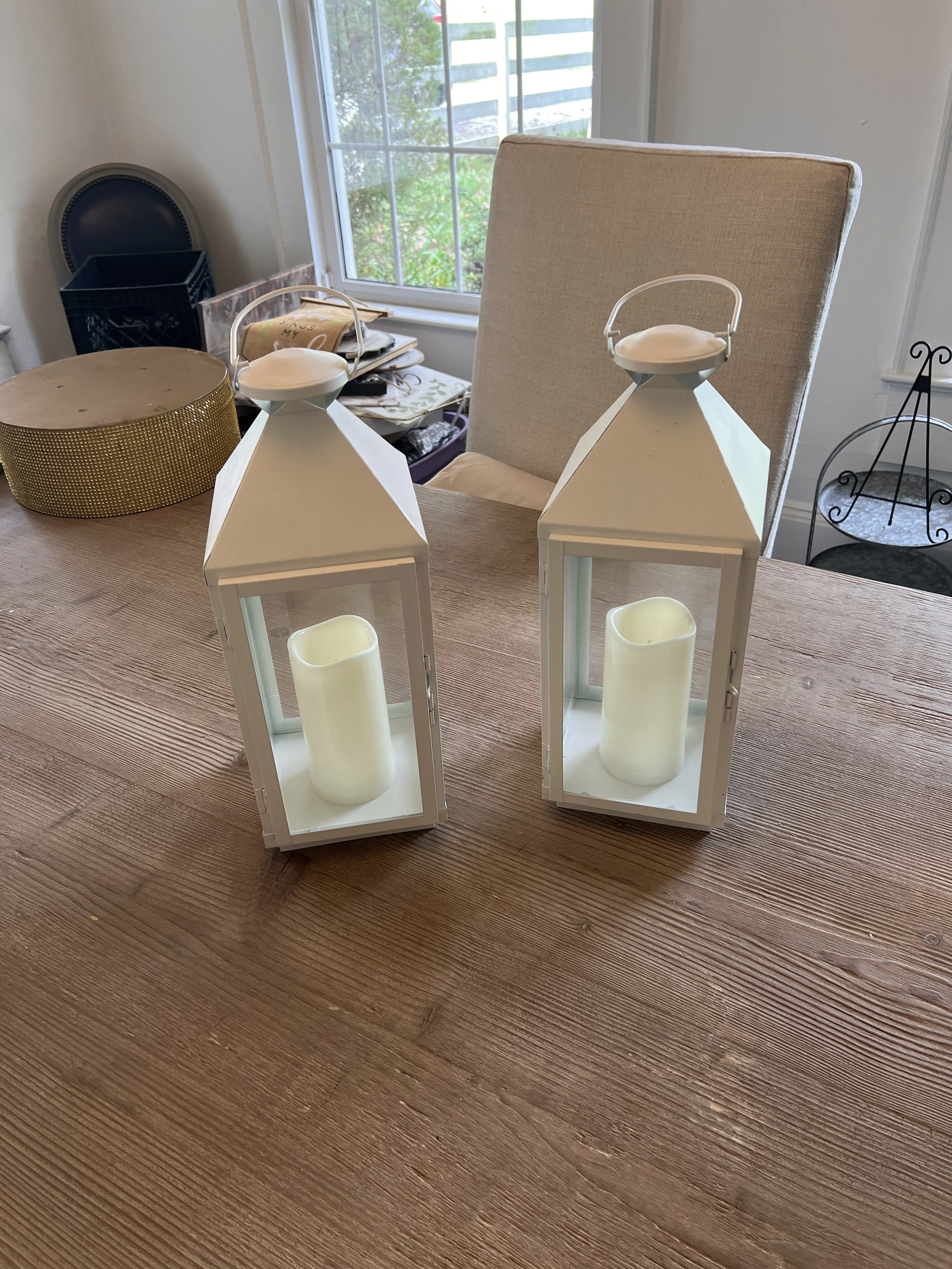 White LED Lanterns for wedding decorations