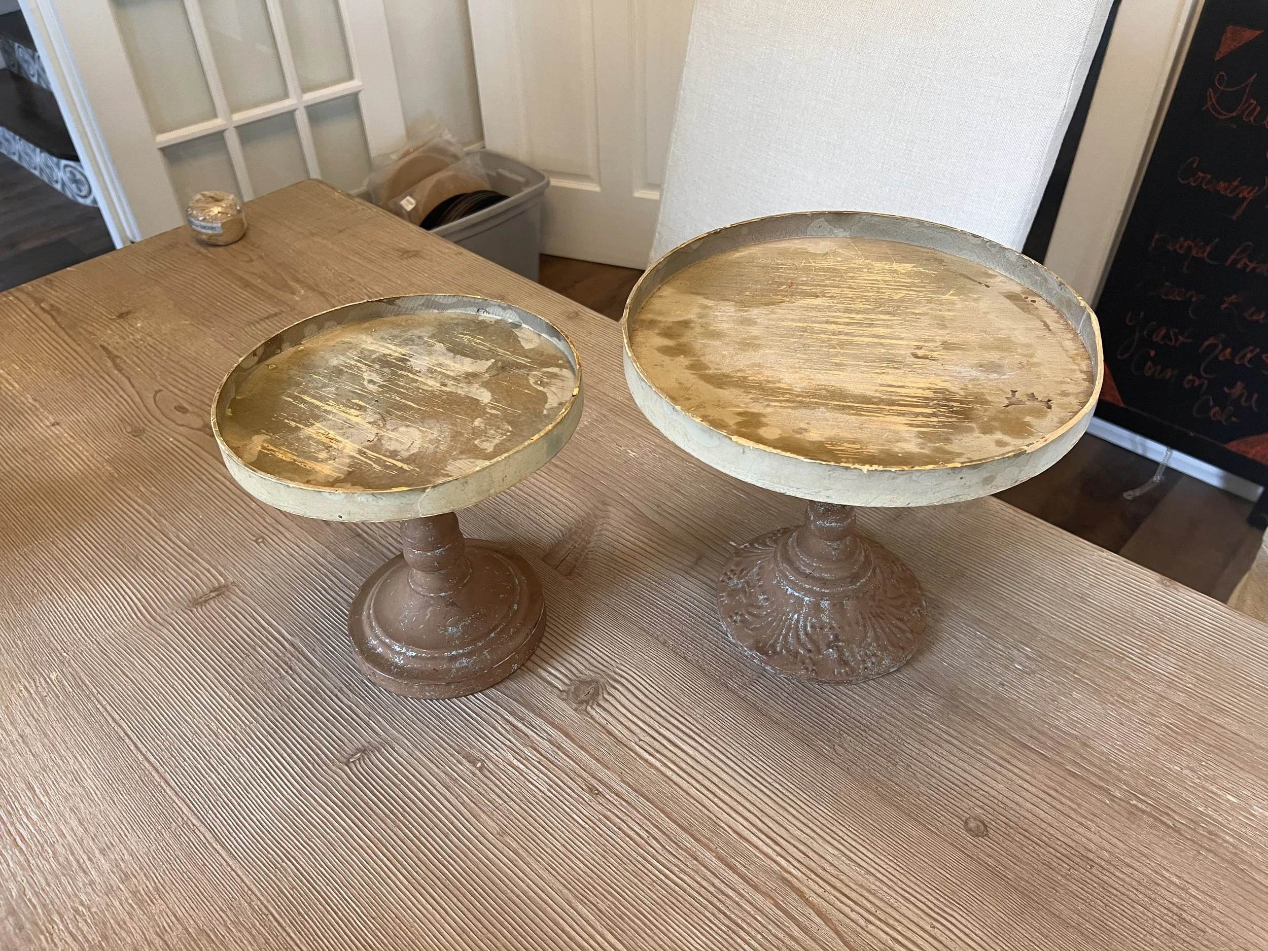 Metal & Wood Cake Plates for wedding decorations