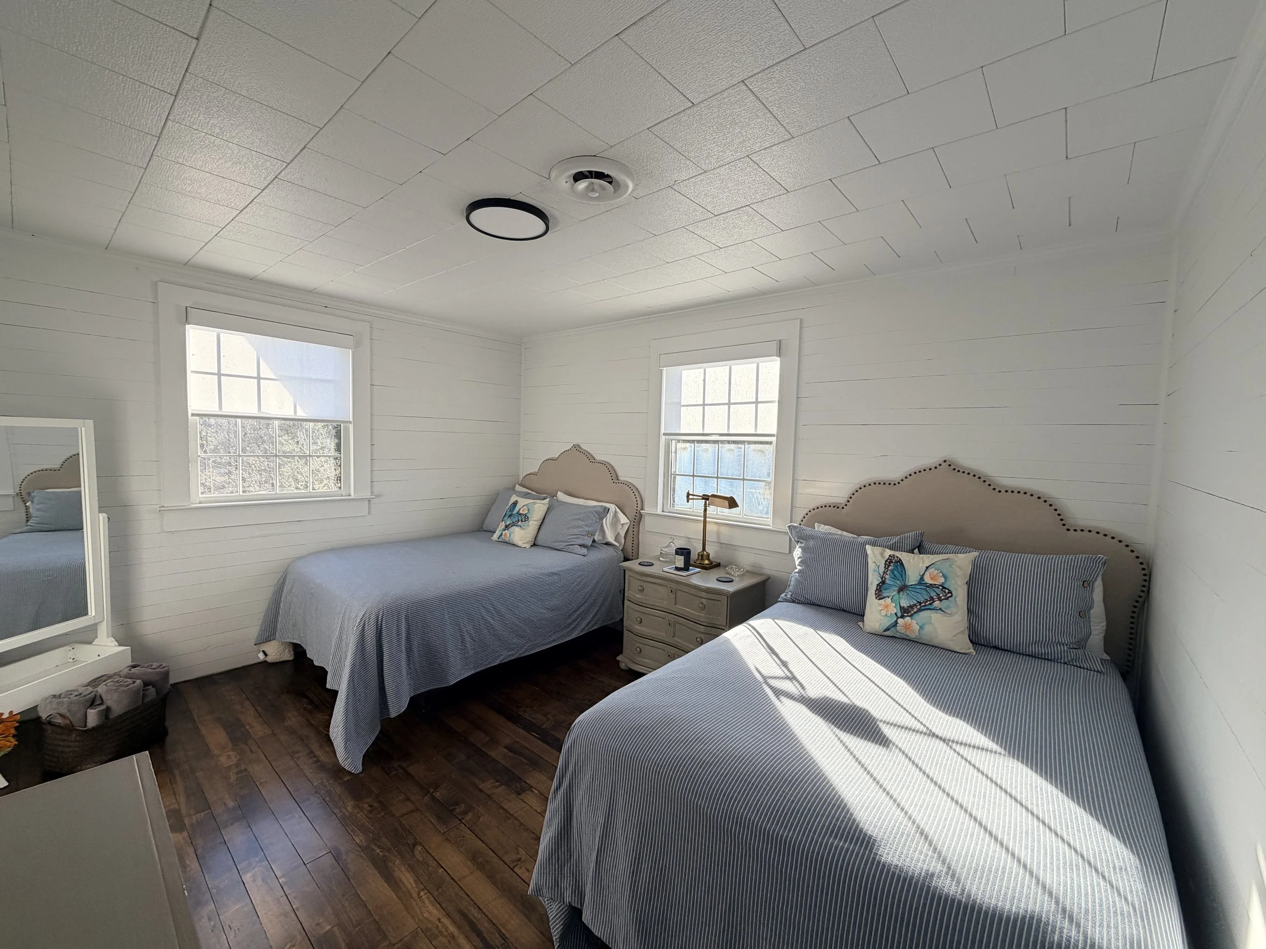 The Monarch Room; 2 Double Beds