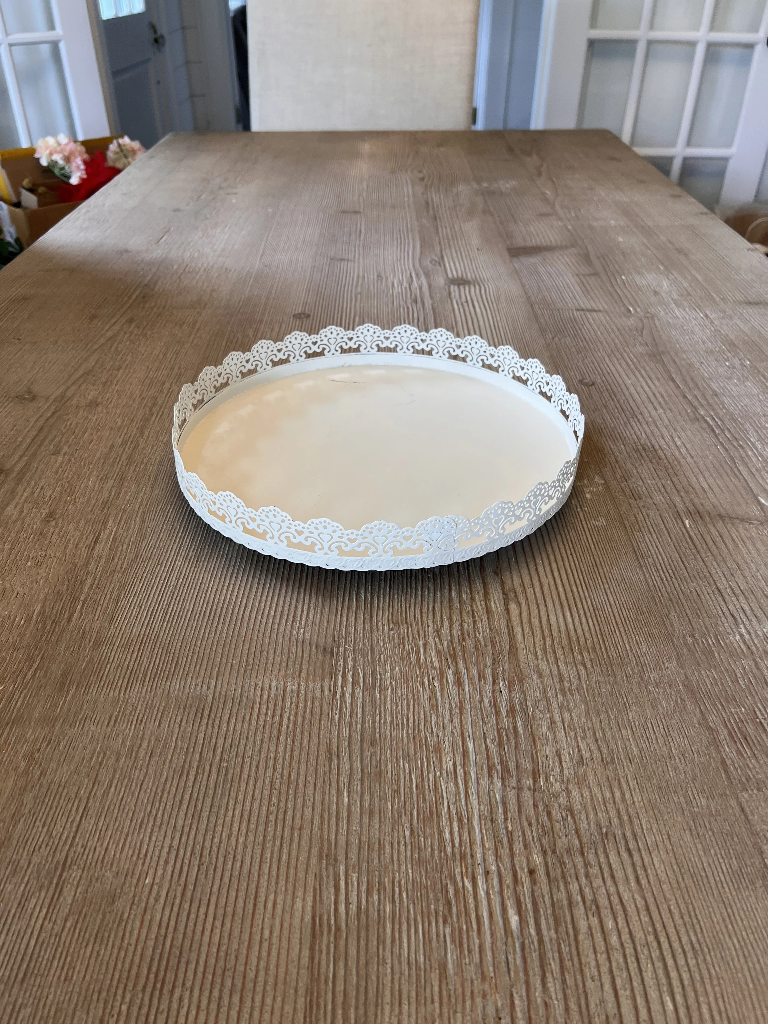 White Scalloped Metal Cake Plate for Charlotte wedding venue