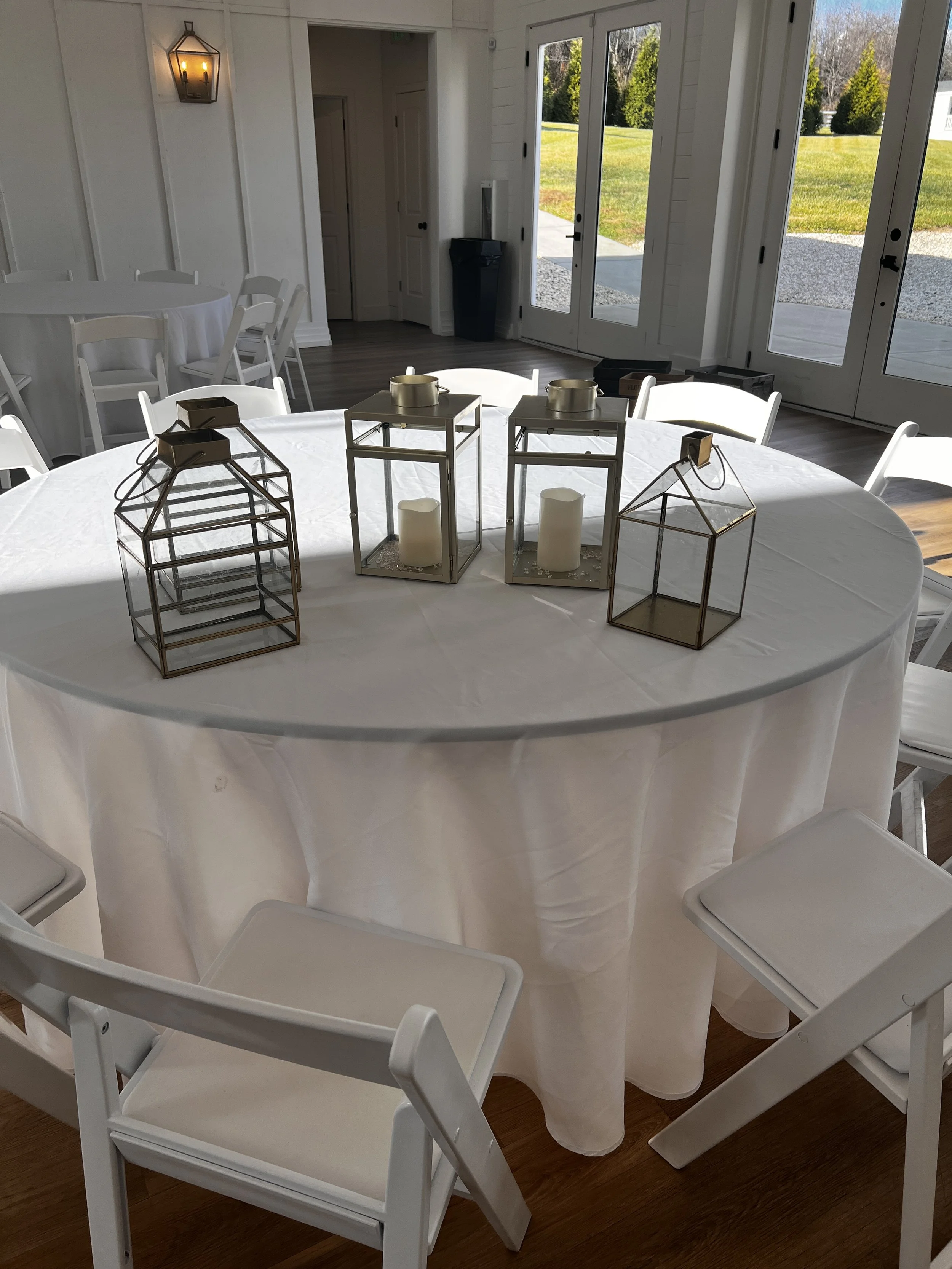 Assorted gold lanterns for Charlotte wedding