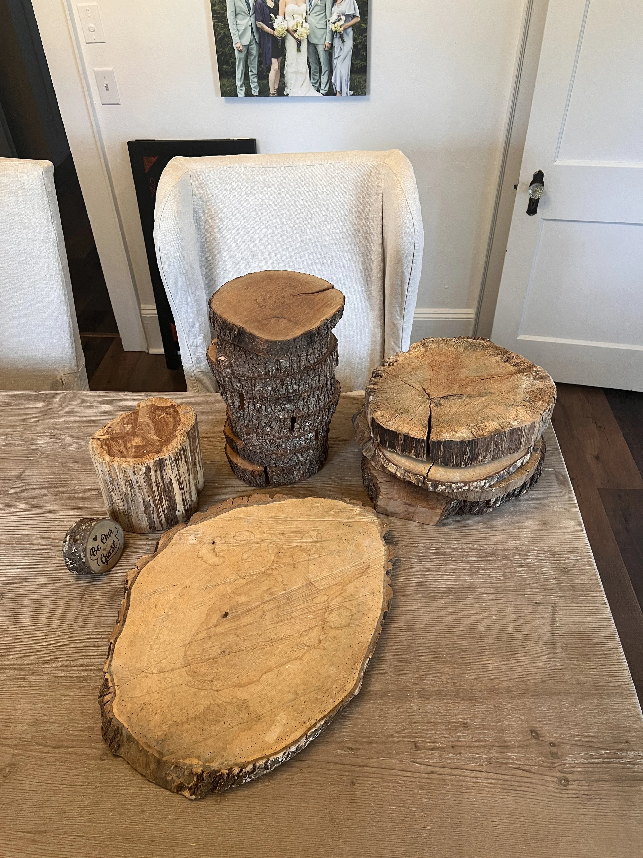 Live edge wood risers at Charlotte wedding venue