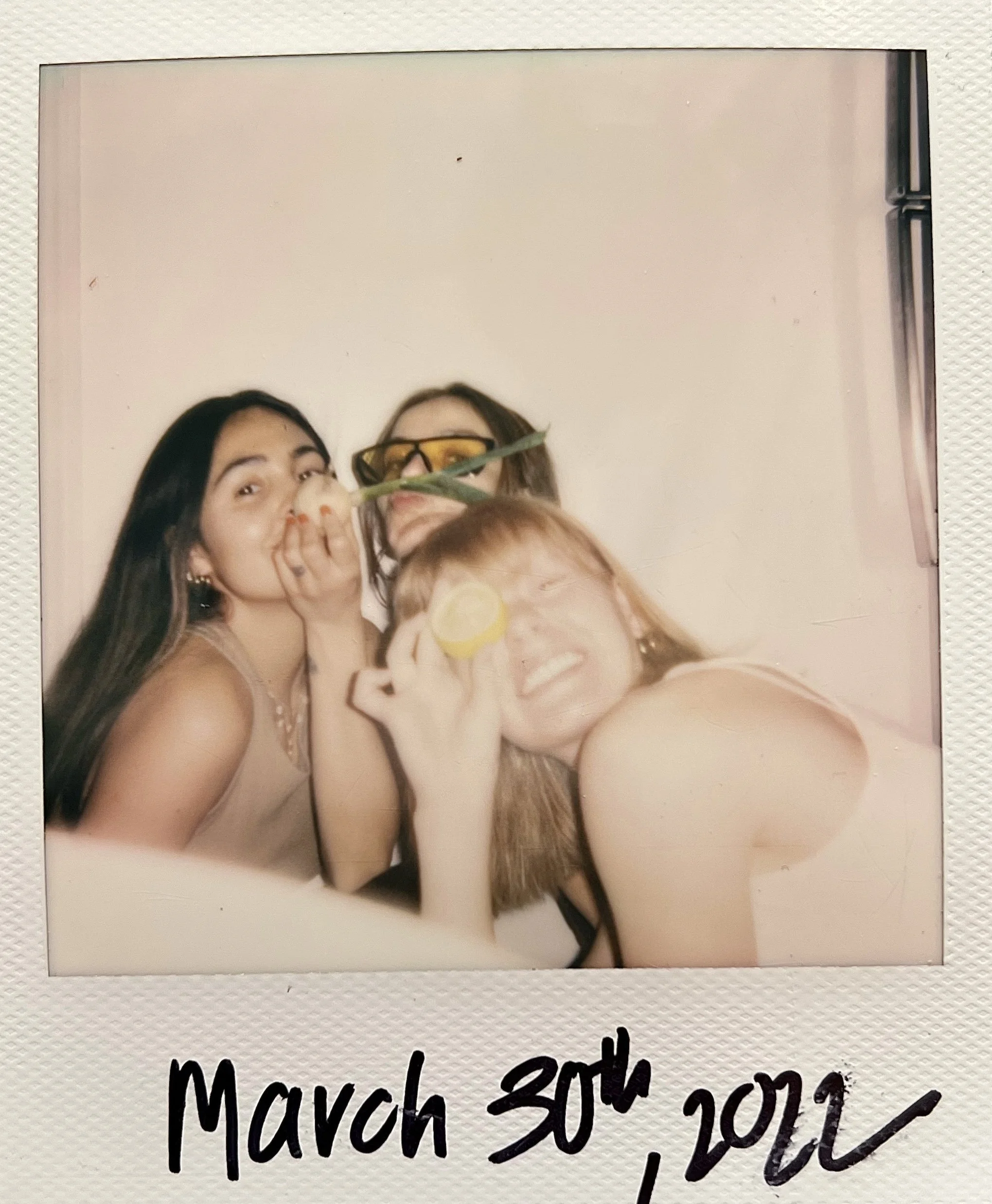 Facetune_04-04-2022-16-09-16.jpg